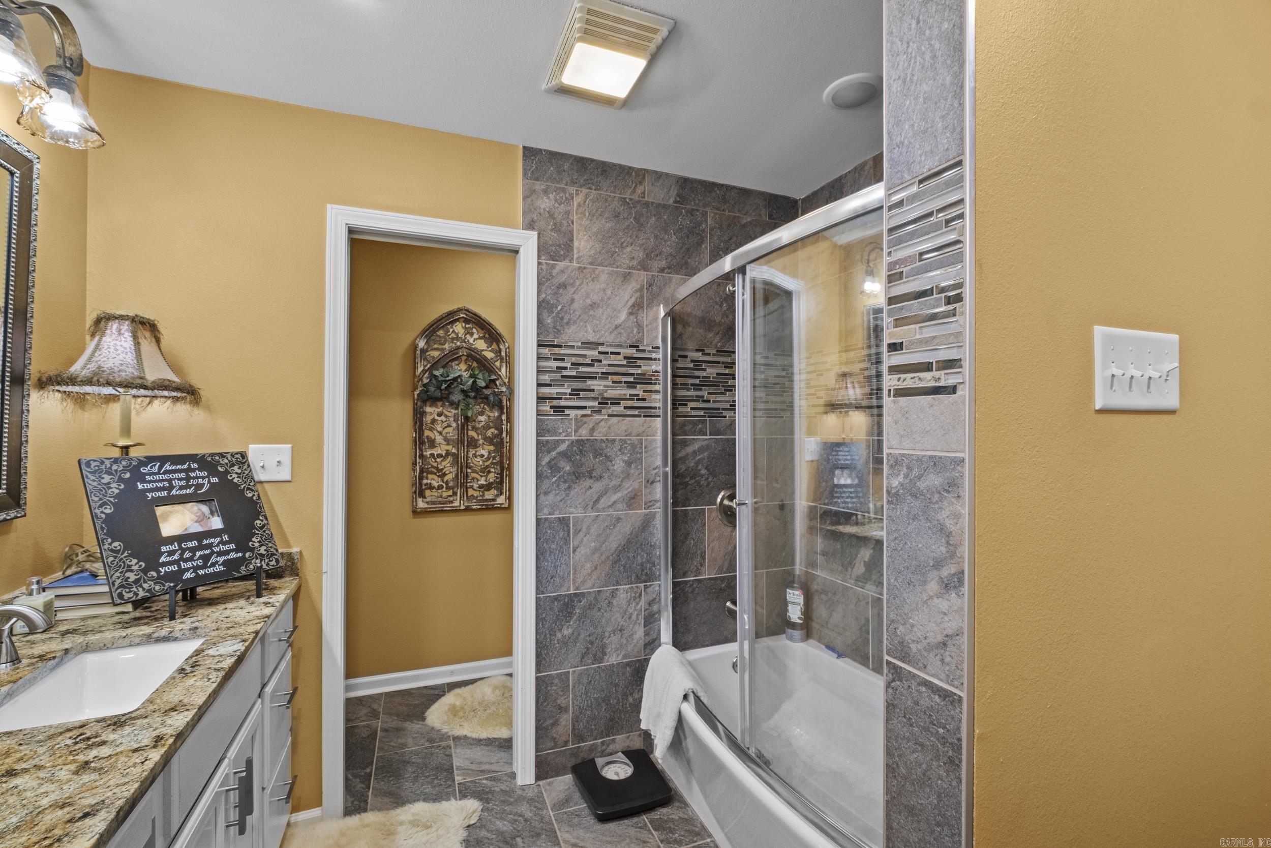 407 Country Squire  Searcy, AR