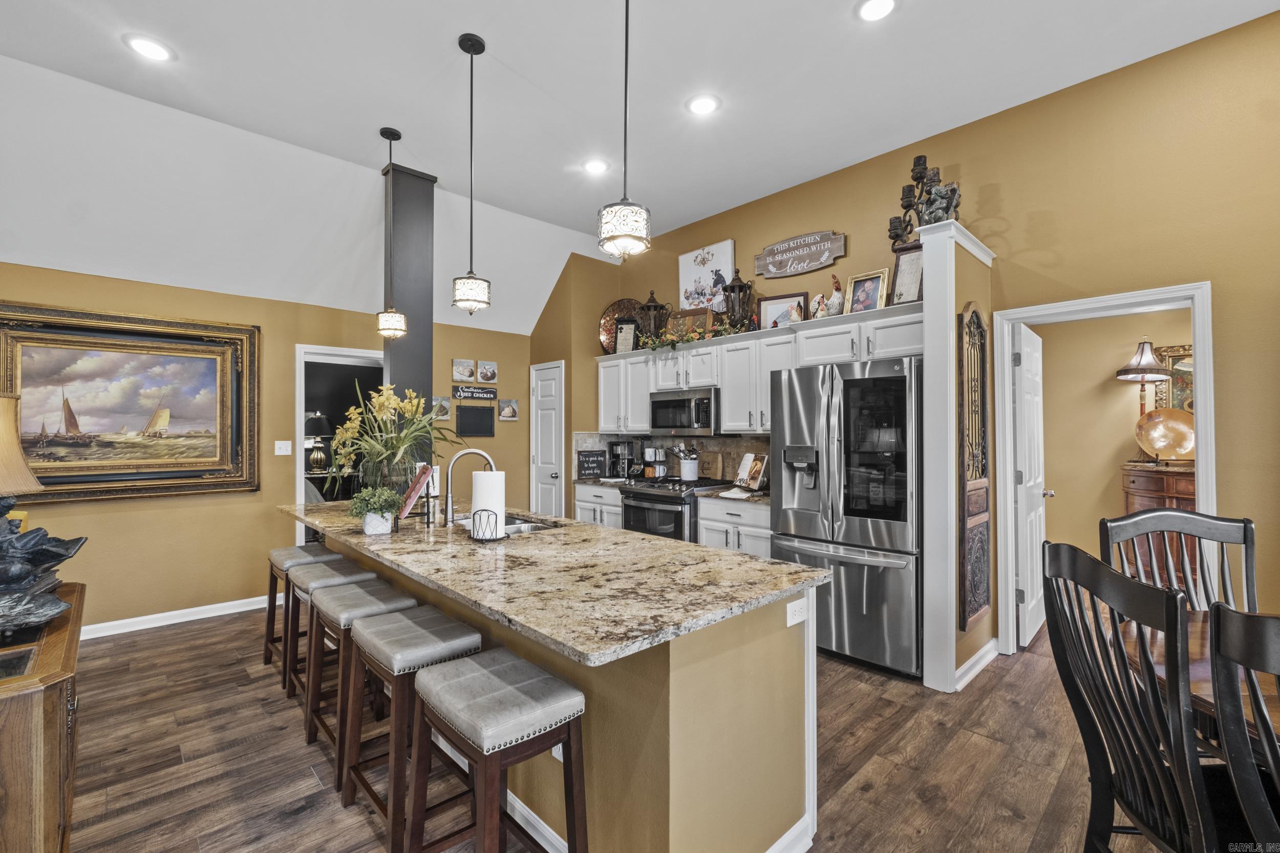 407 Country Squire  Searcy, AR