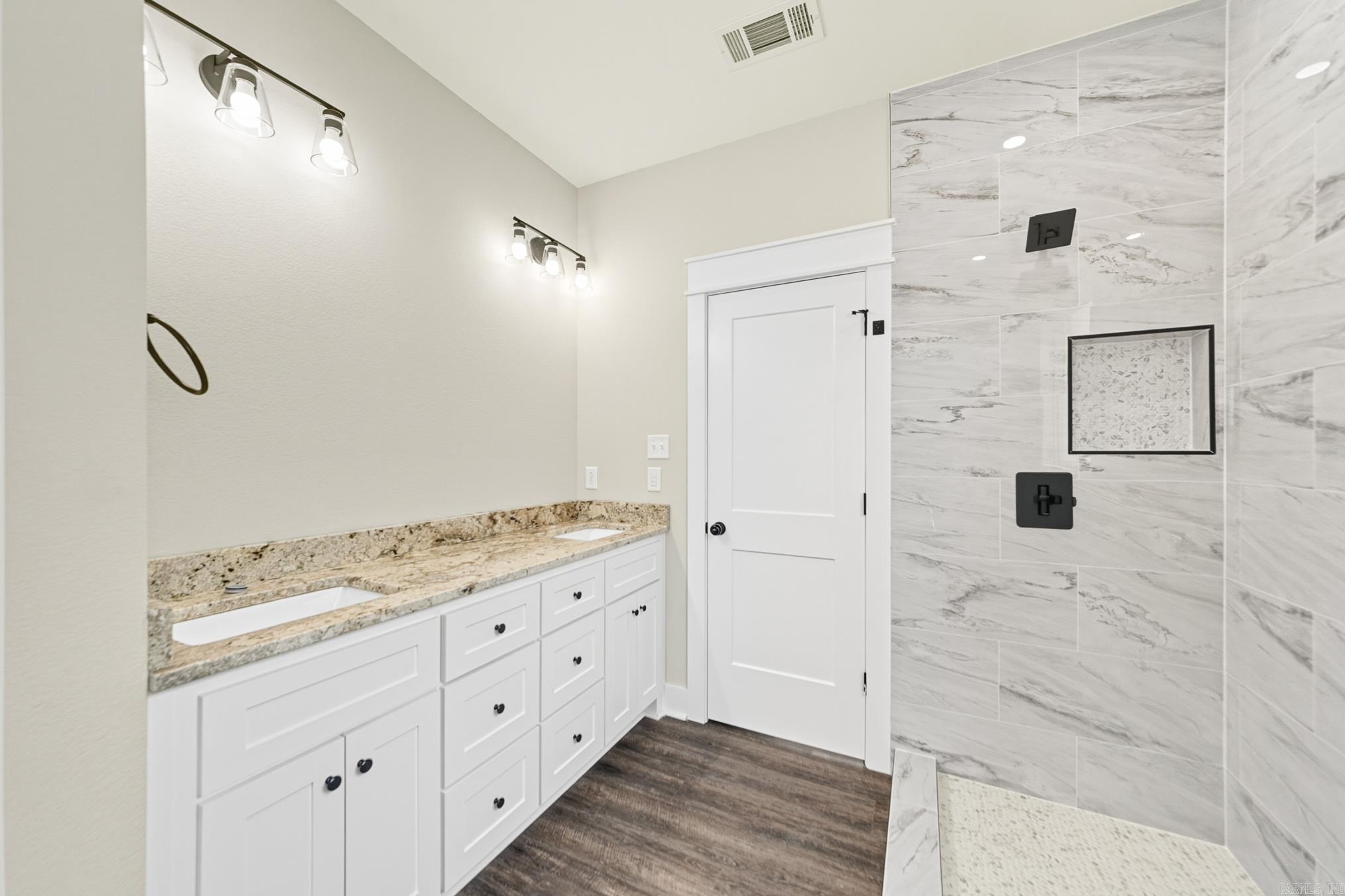 19 Libra  Ward, AR