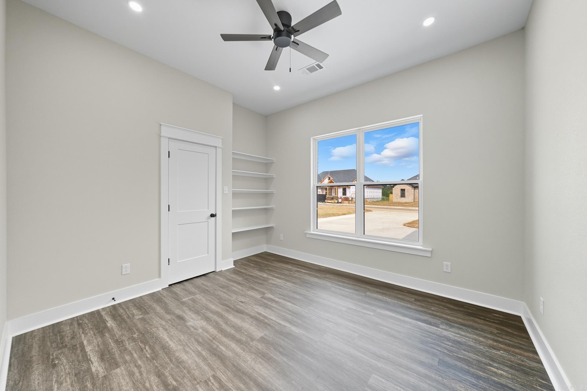 19 Libra  Ward, AR