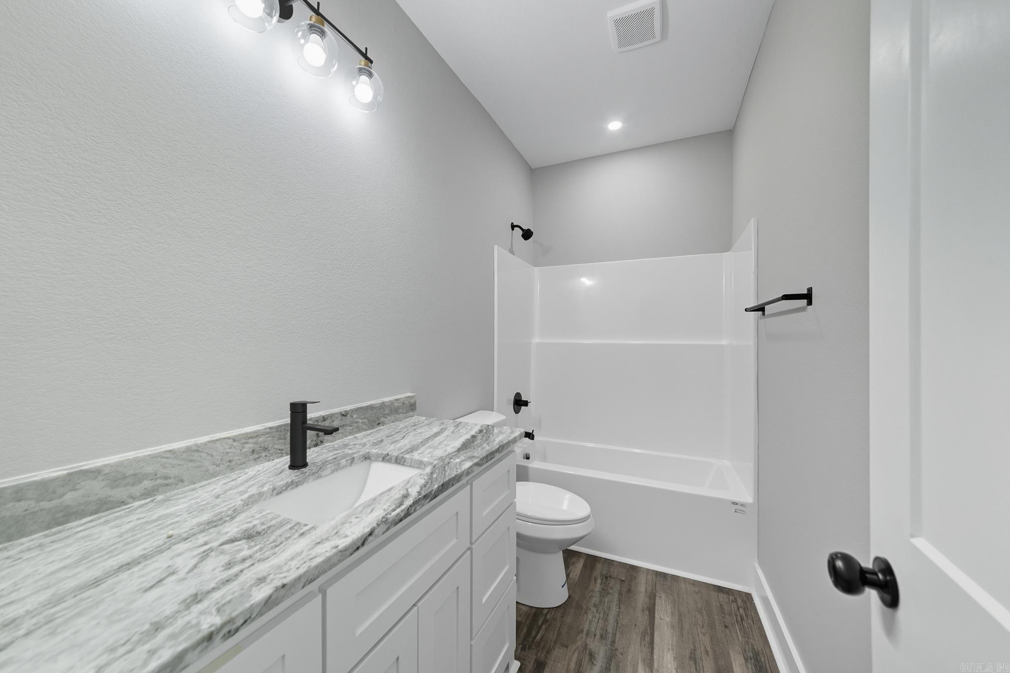 21 Libra  Ward, AR
