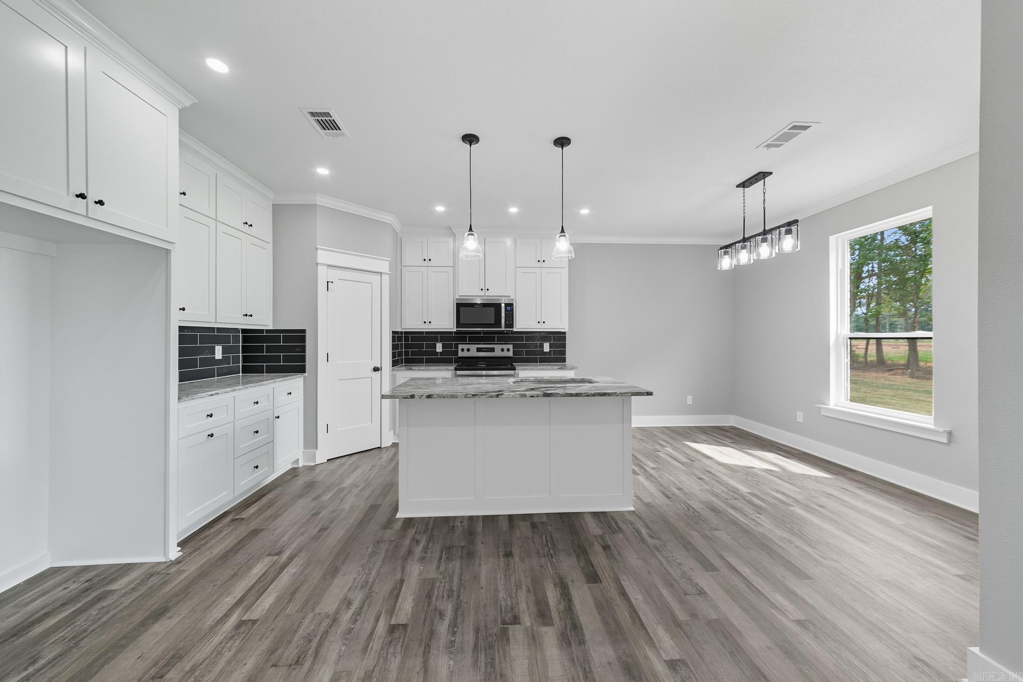 21 Libra  Ward, AR