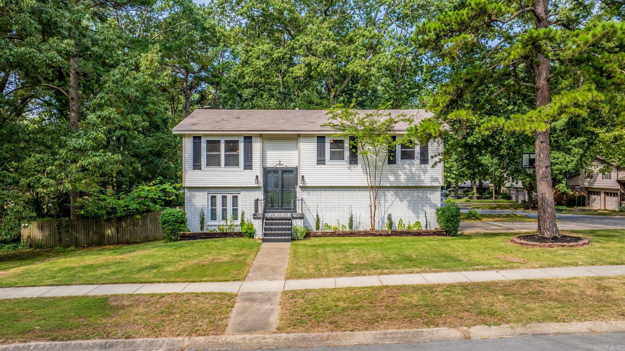 2 Cottonwood  Little Rock, AR