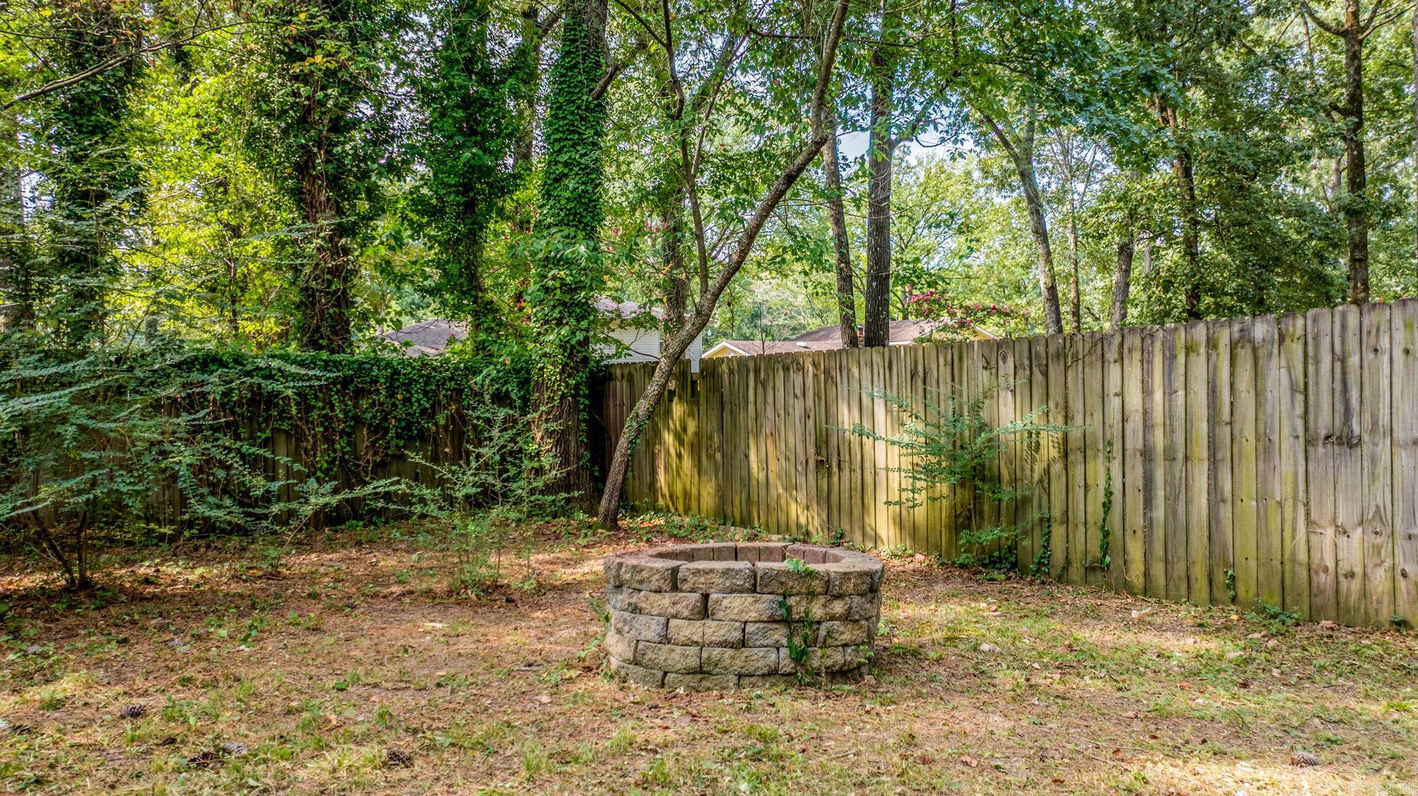 2 Cottonwood  Little Rock, AR