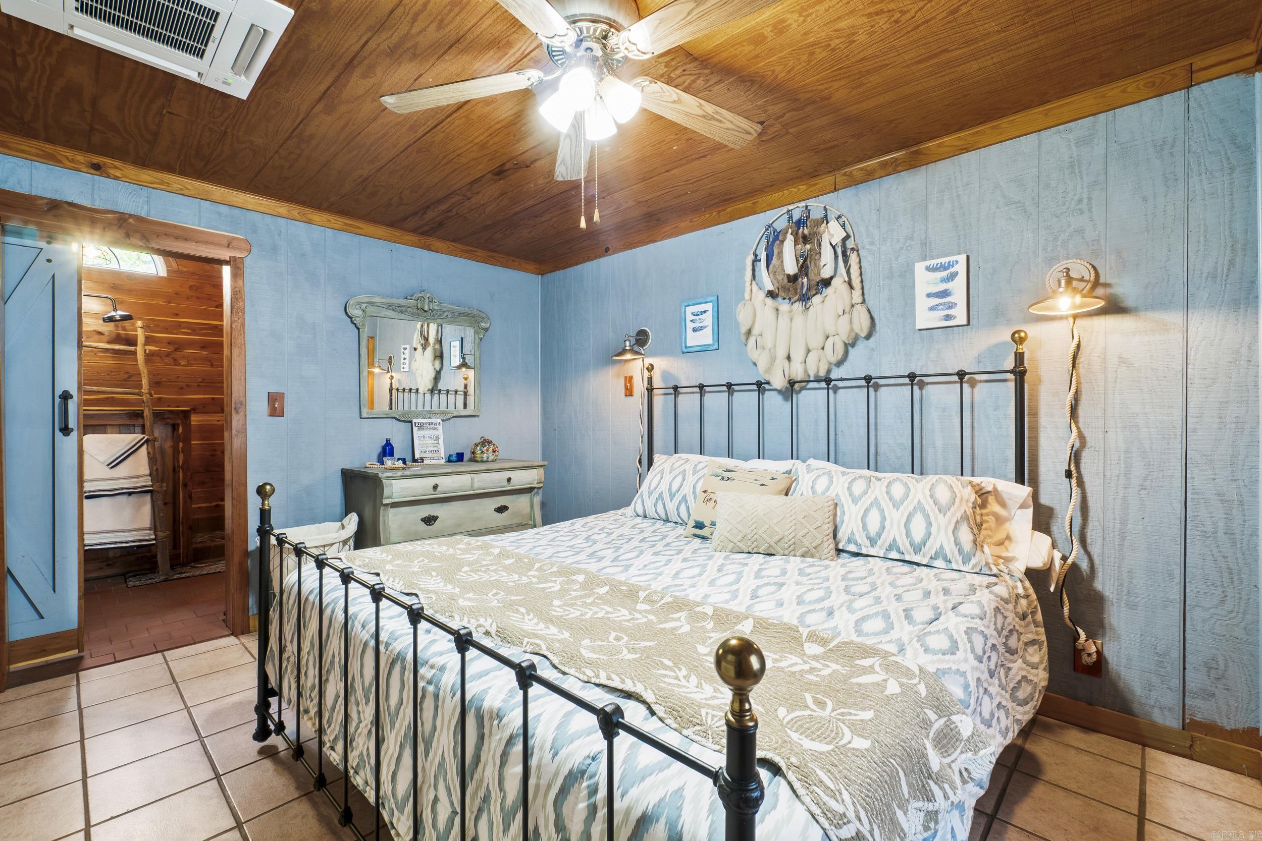 109 Collins  Pangburn, AR