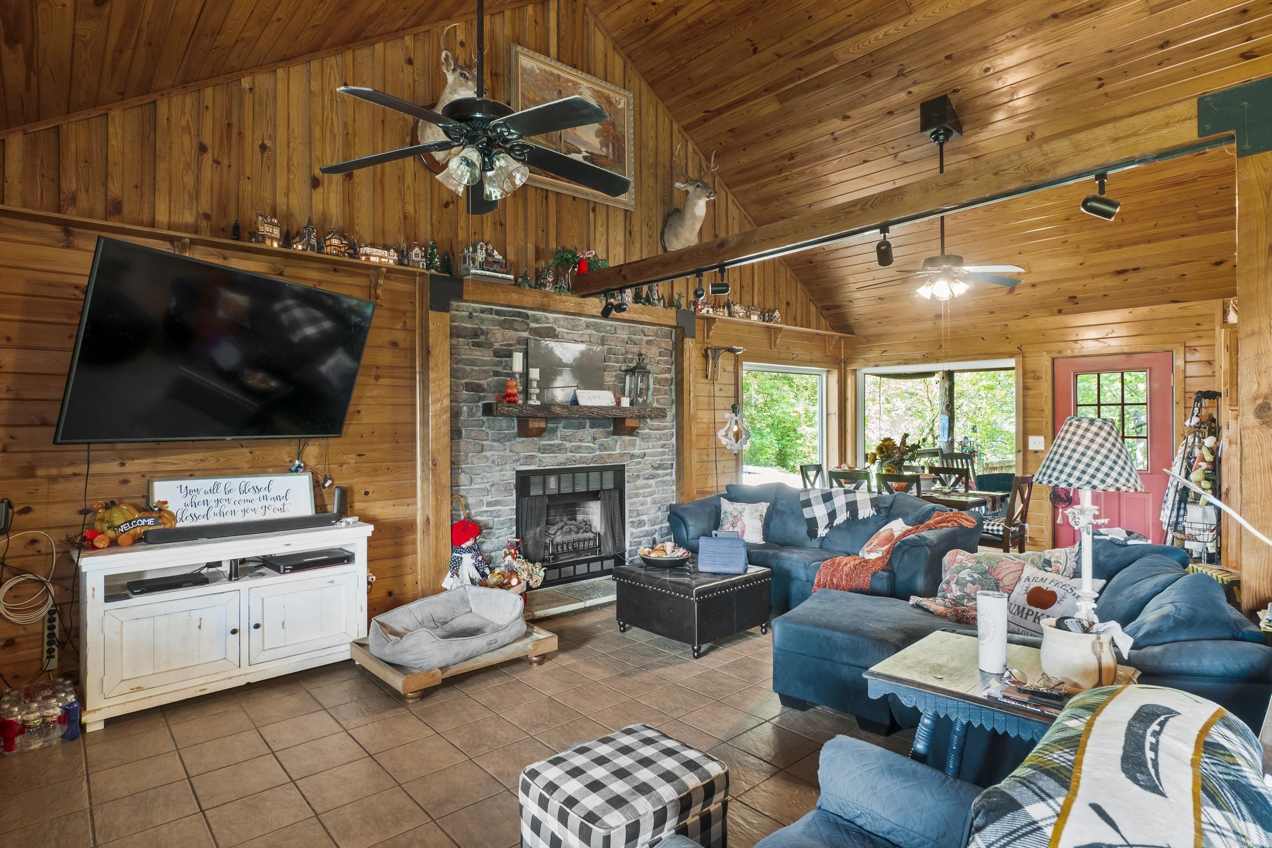 109 Collins  Pangburn, AR