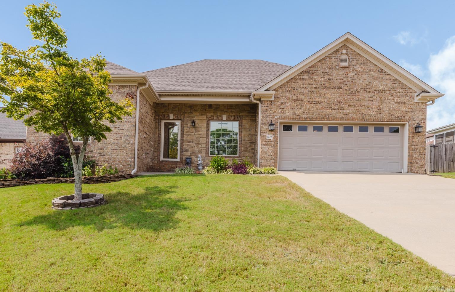 1622 Village Lake Drive