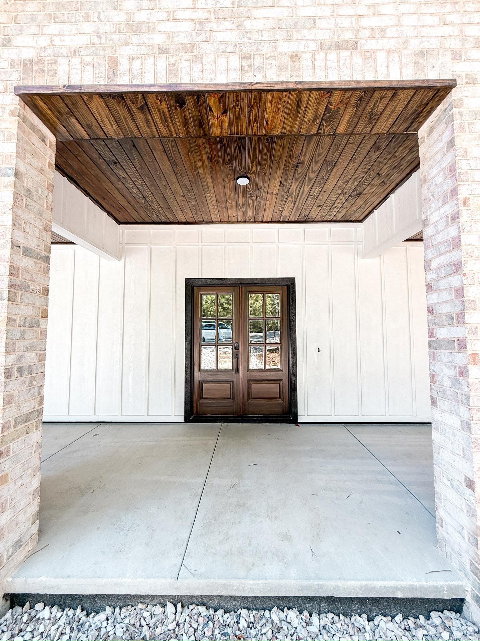 2 Breve  Hot Springs Village, AR