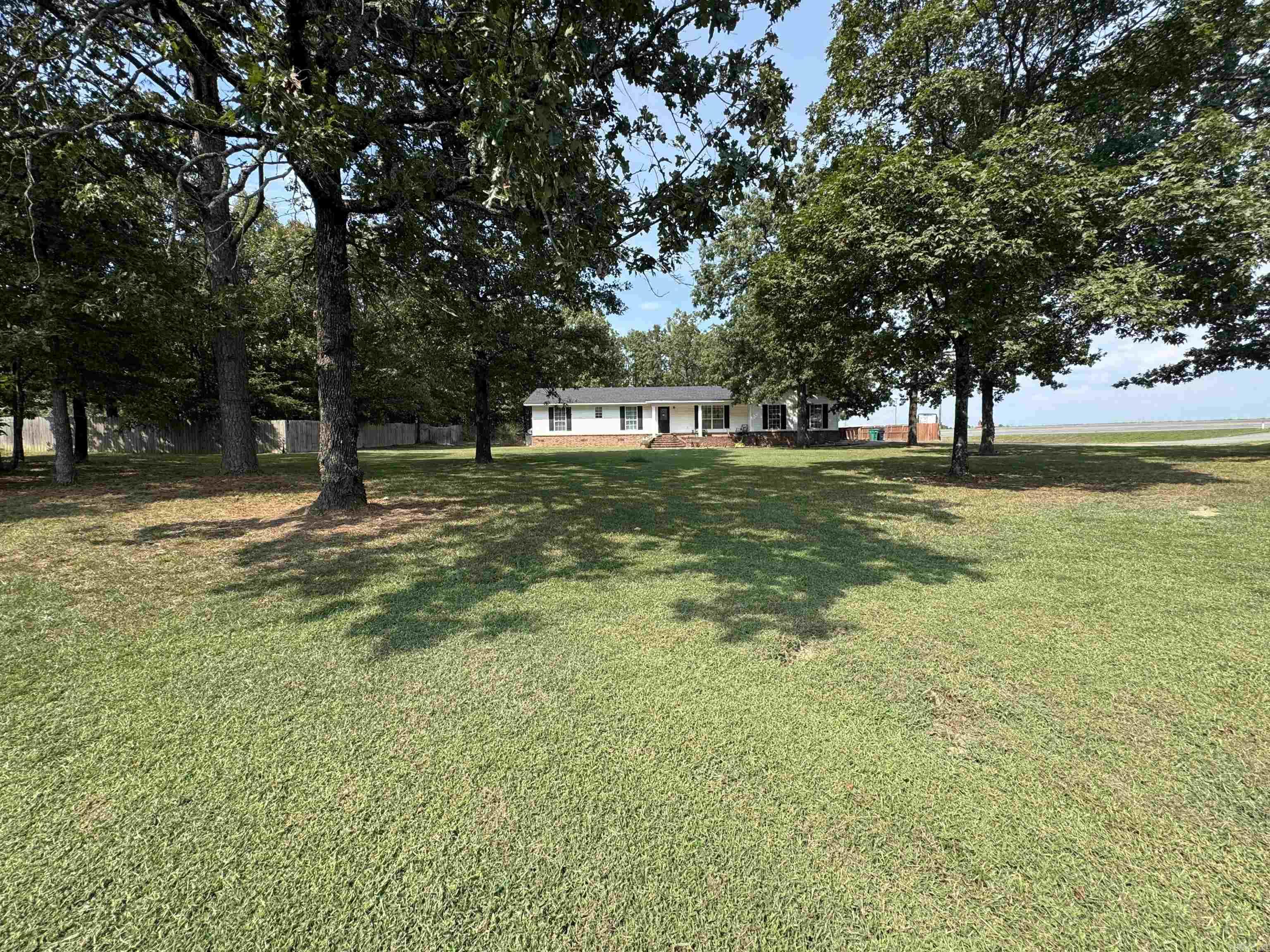 6 Oak Cliff  Damascus, AR