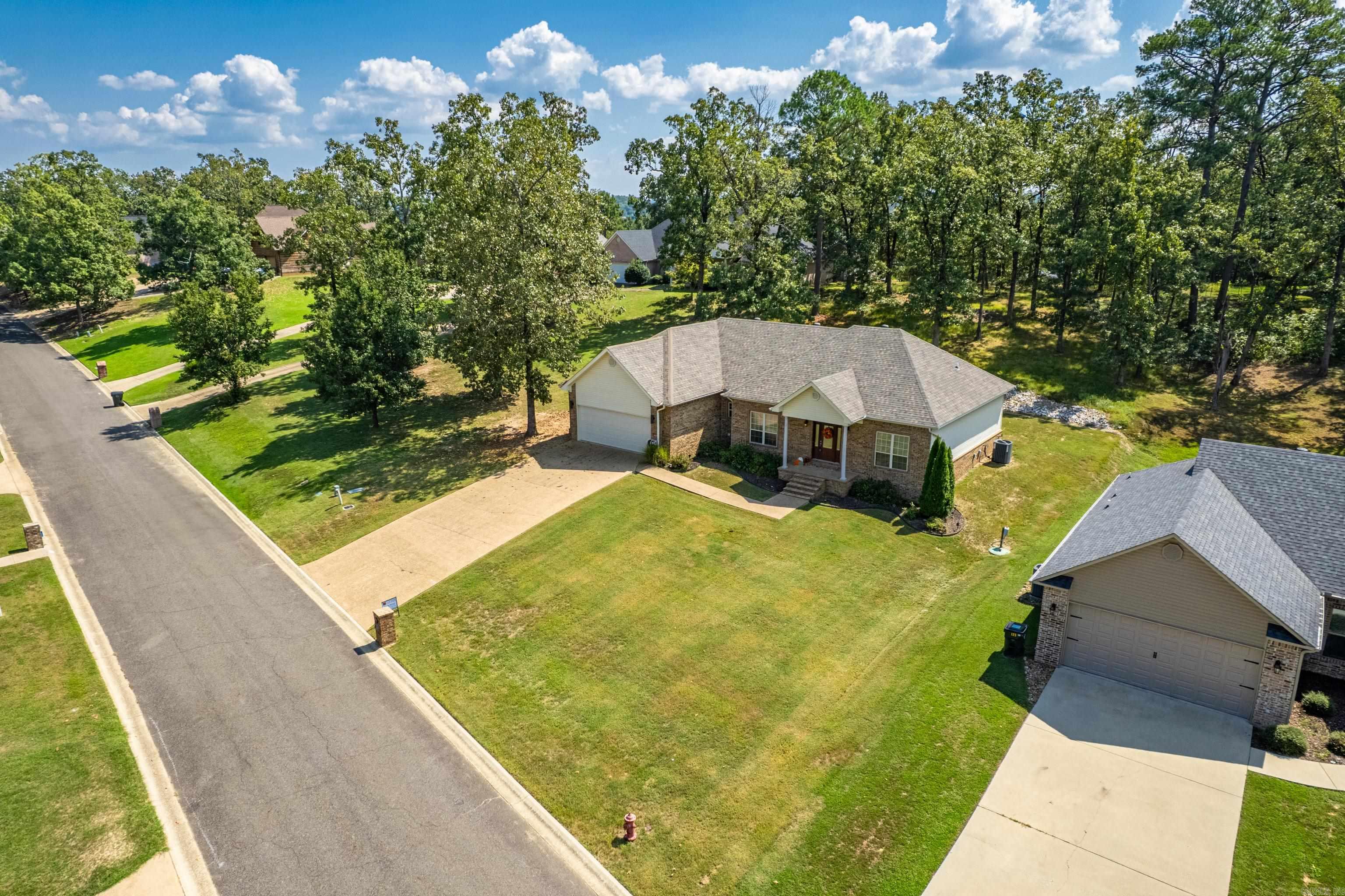 121 Wildwood Forest  Hot Springs, AR