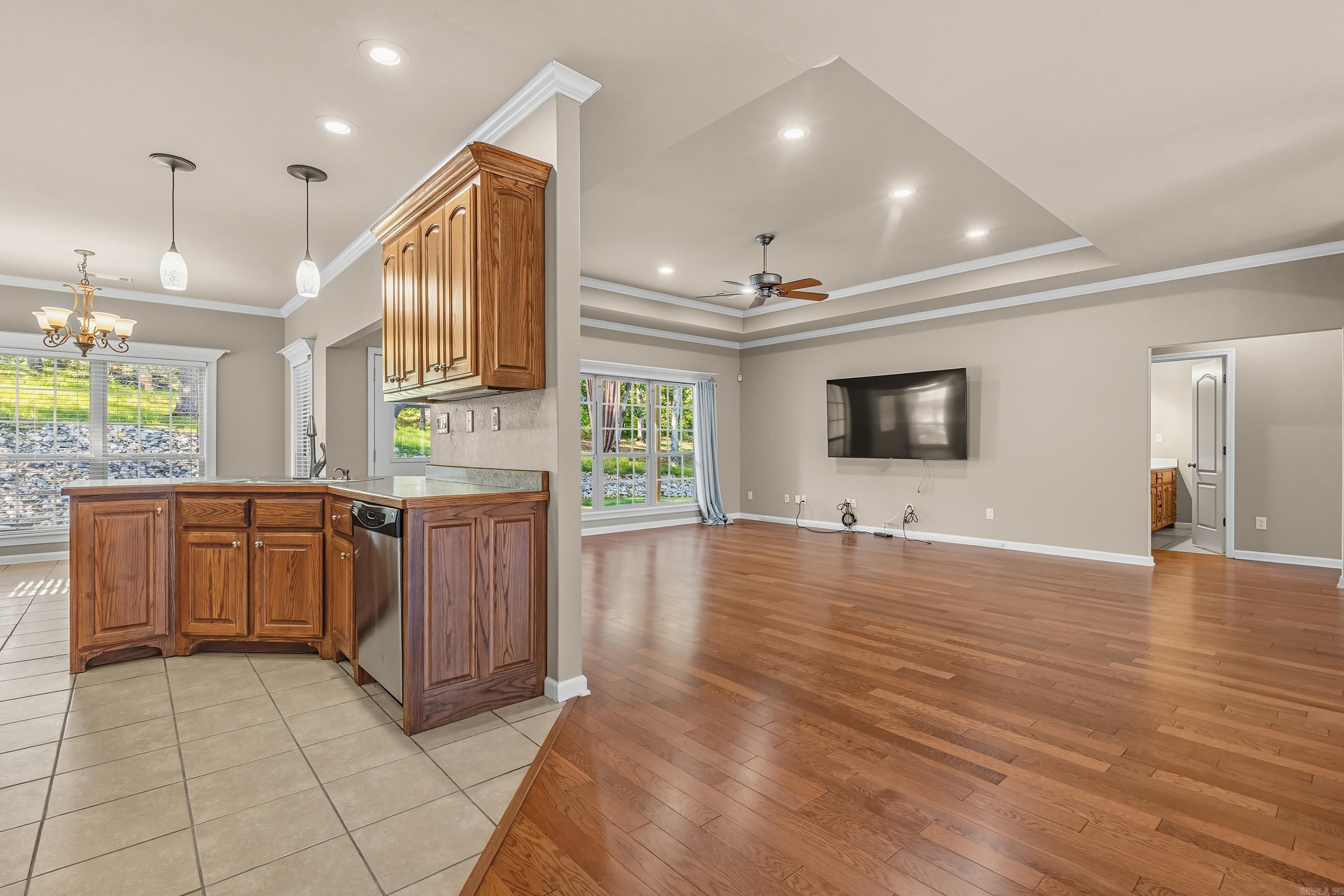 121 Wildwood Forest  Hot Springs, AR
