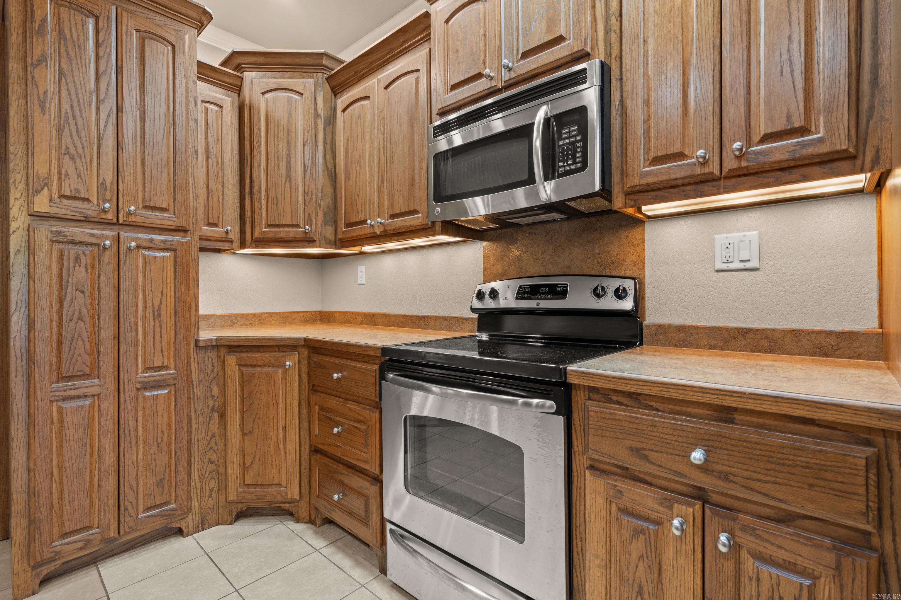 121 Wildwood Forest  Hot Springs, AR