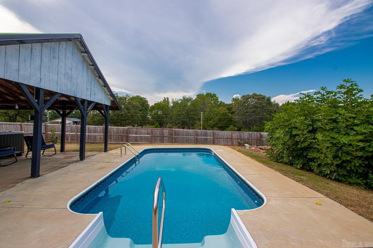 125 Briarwood  Greenbrier, AR