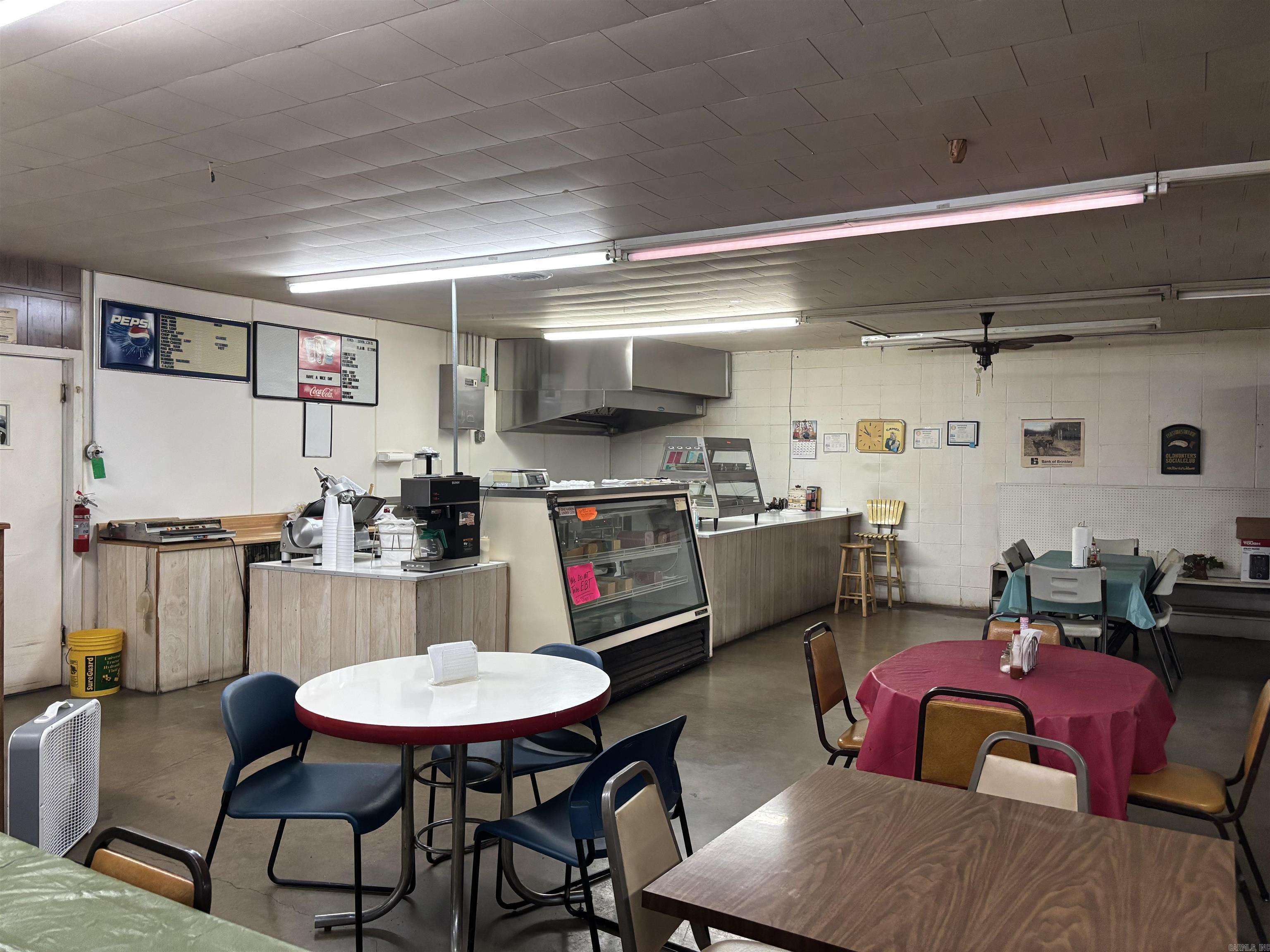 301 S New Orleans  Brinkley, AR