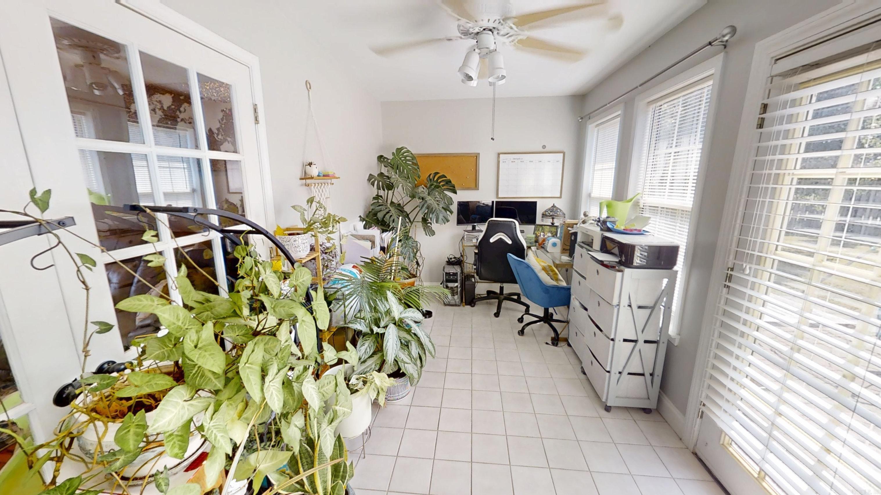 305 Greenmeadow  Jonesboro, AR