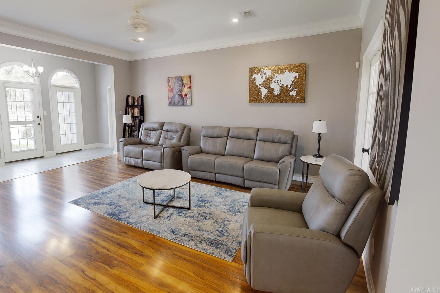 305 Greenmeadow  Jonesboro, AR