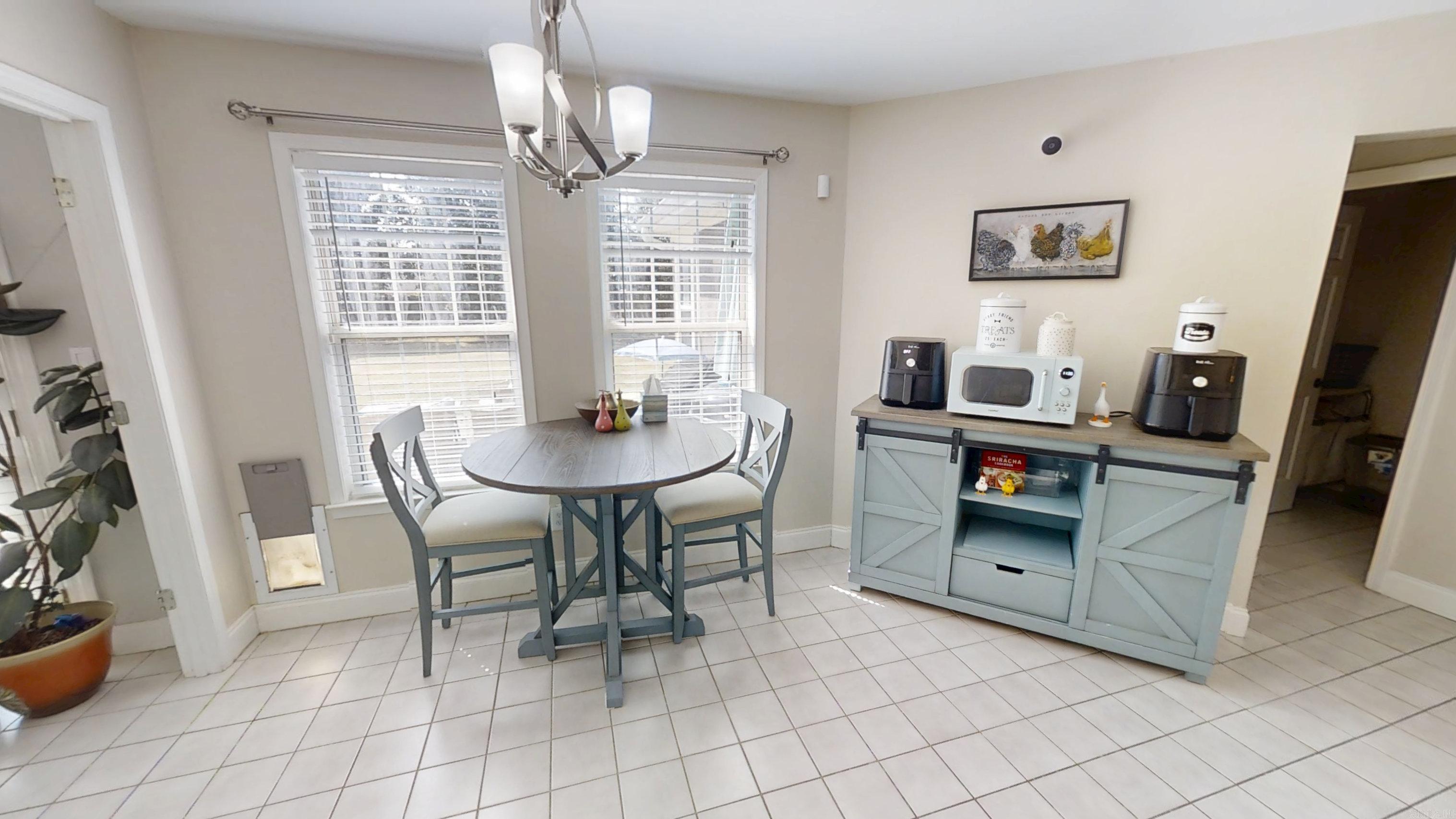 305 Greenmeadow  Jonesboro, AR