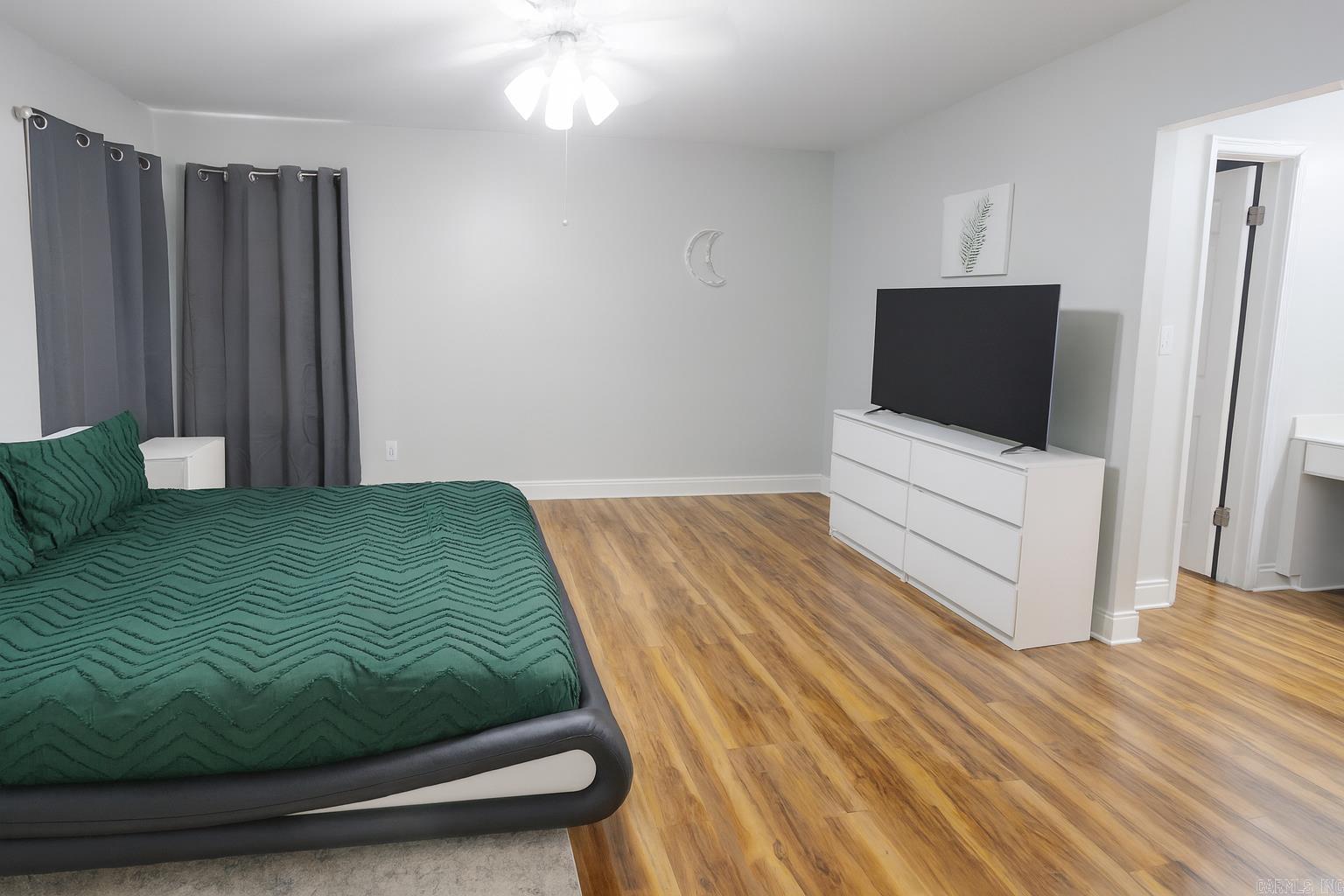 305 Greenmeadow  Jonesboro, AR