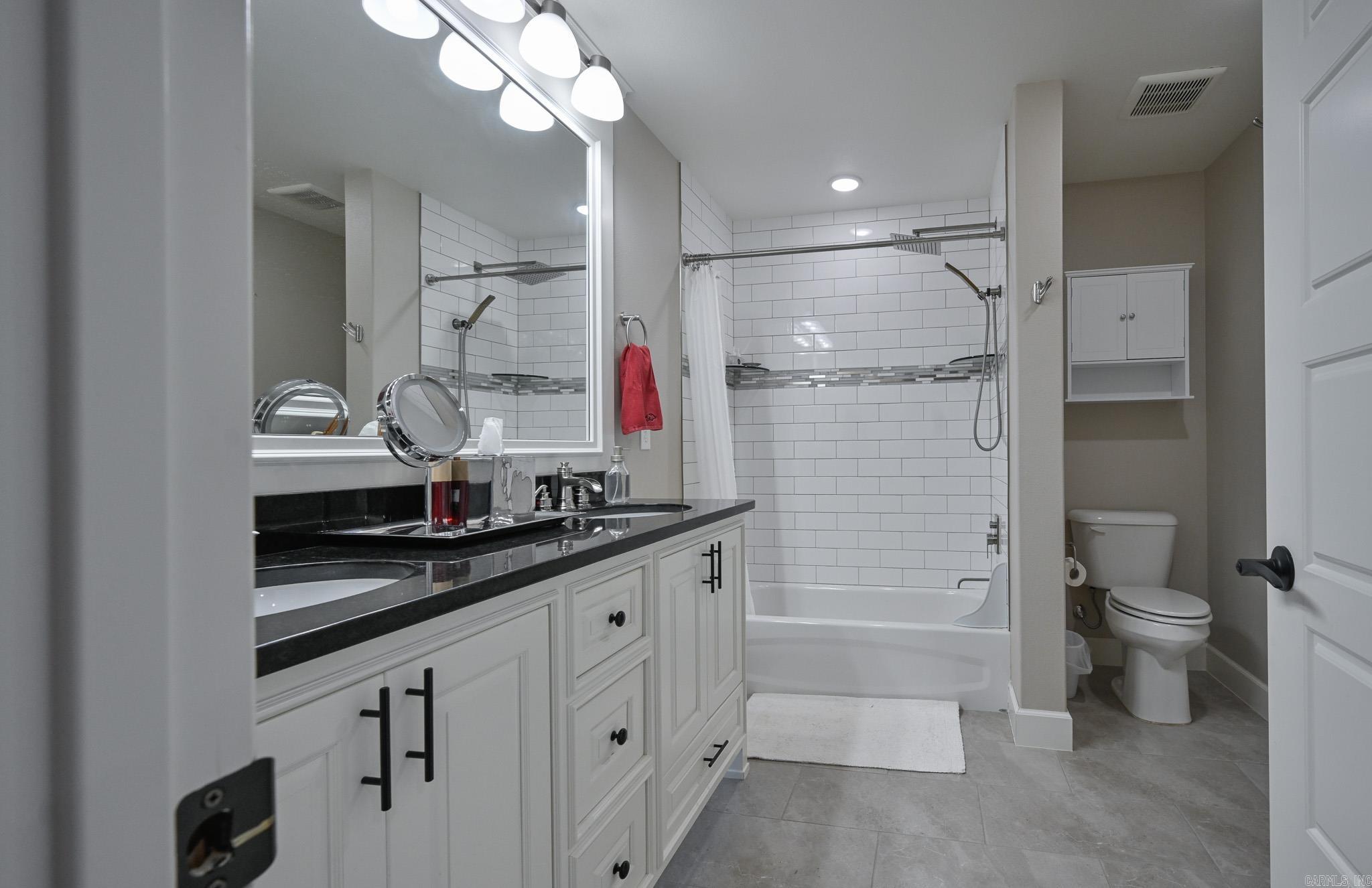 301 SW Ramsey Lane  Bentonville, AR