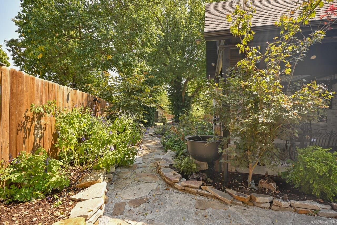 301 SW Ramsey Lane  Bentonville, AR