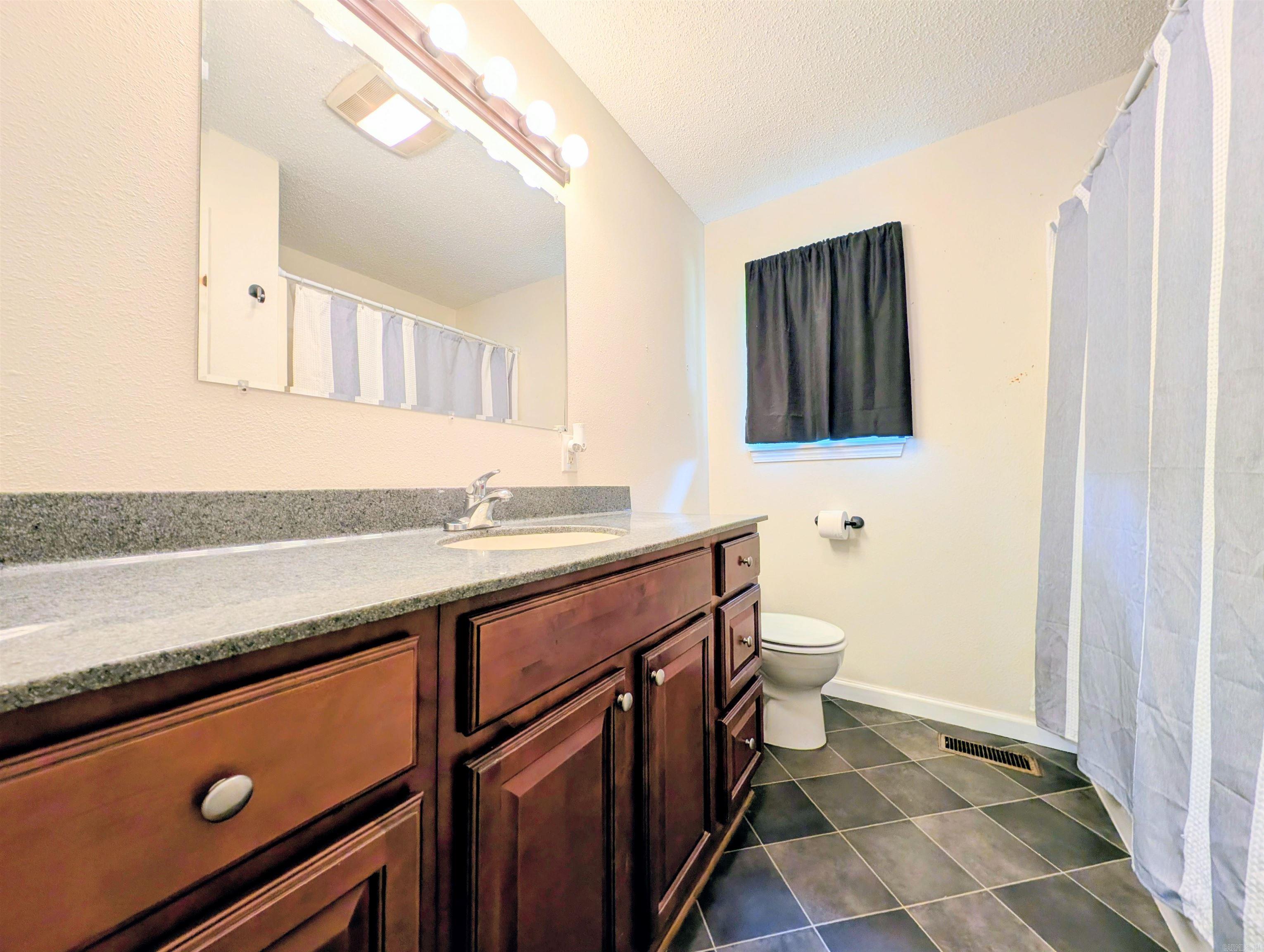 11 Earl  Oppelo, AR