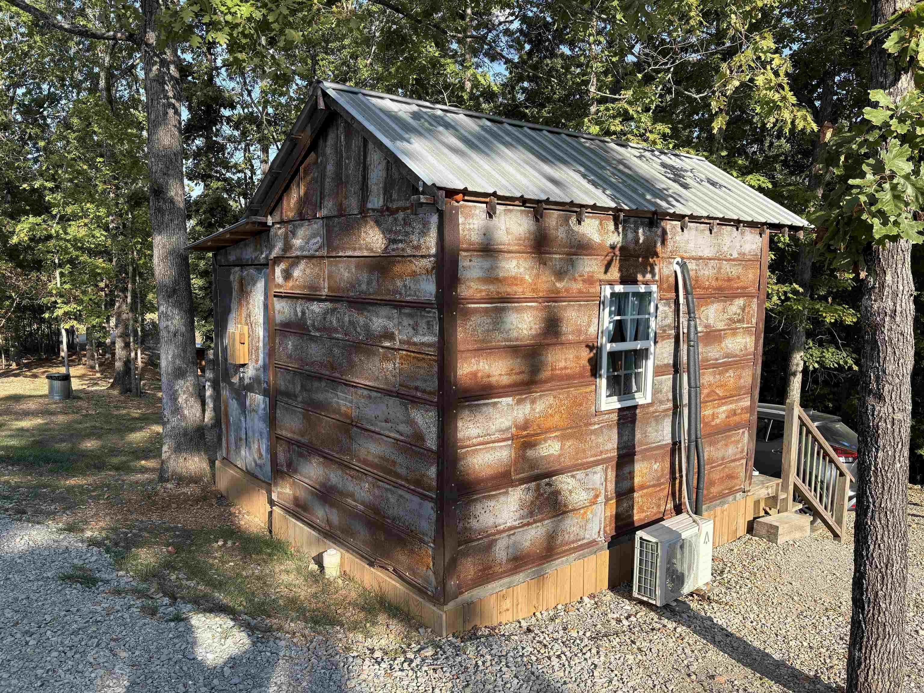 25 MC 6047  Yellville, AR