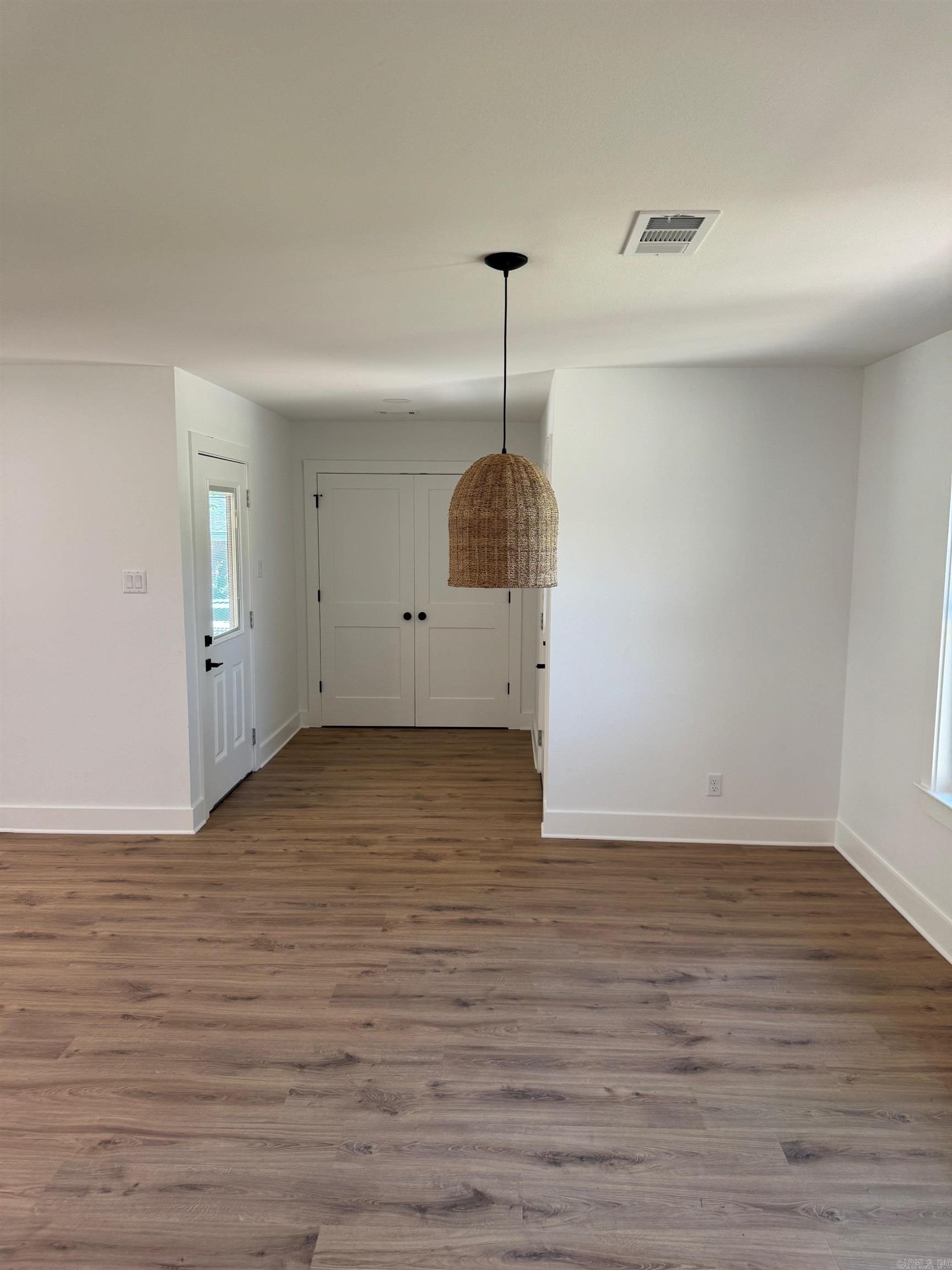 8009 Iowa  Little Rock, AR