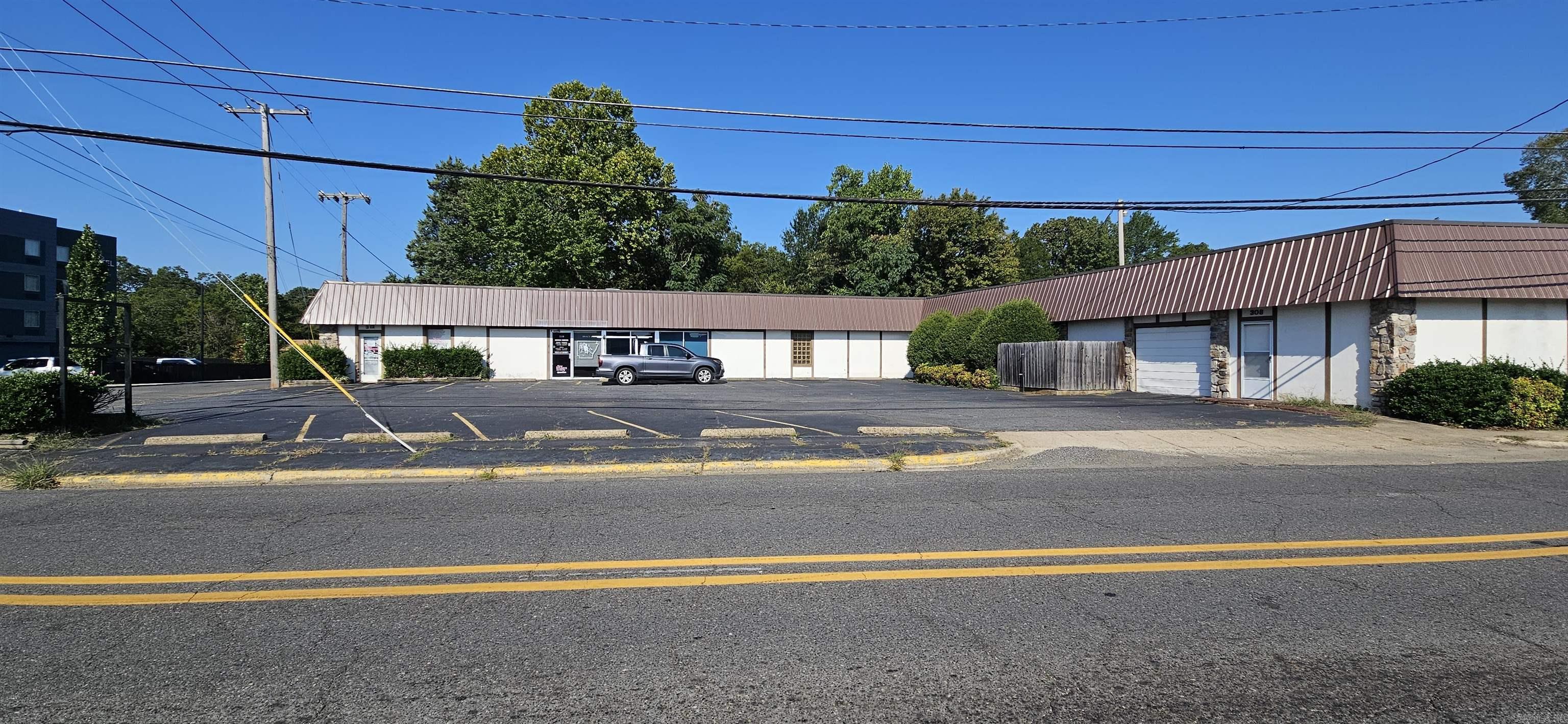 310 Higdon Ferry  Hot Springs, AR