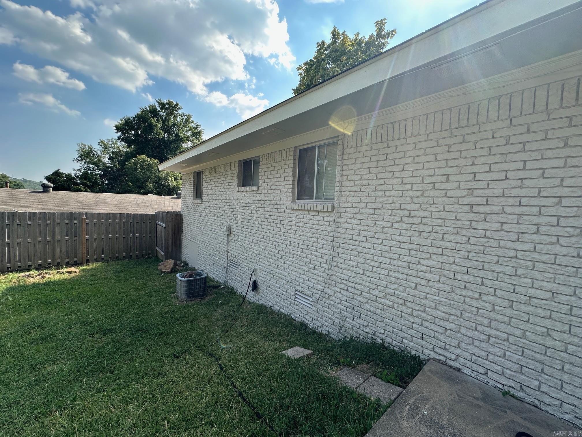 702 E Military  North Little Rock, AR