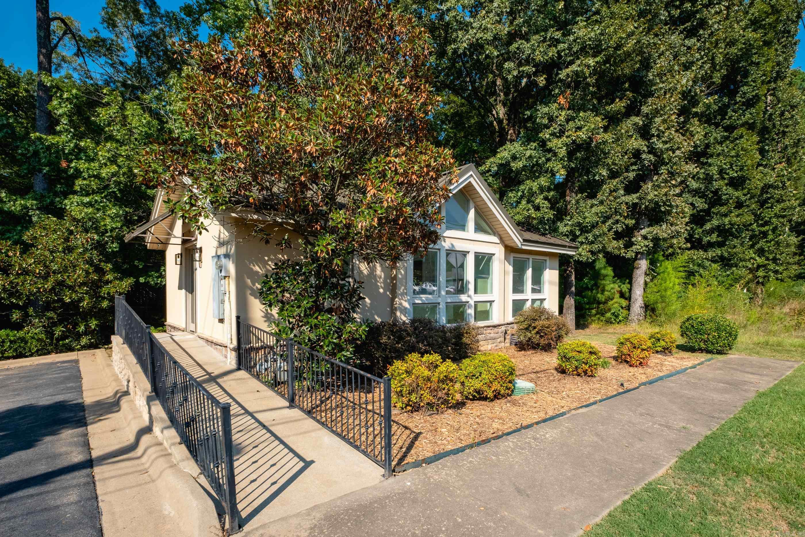 15800 Cantrell Road  Little Rock, AR