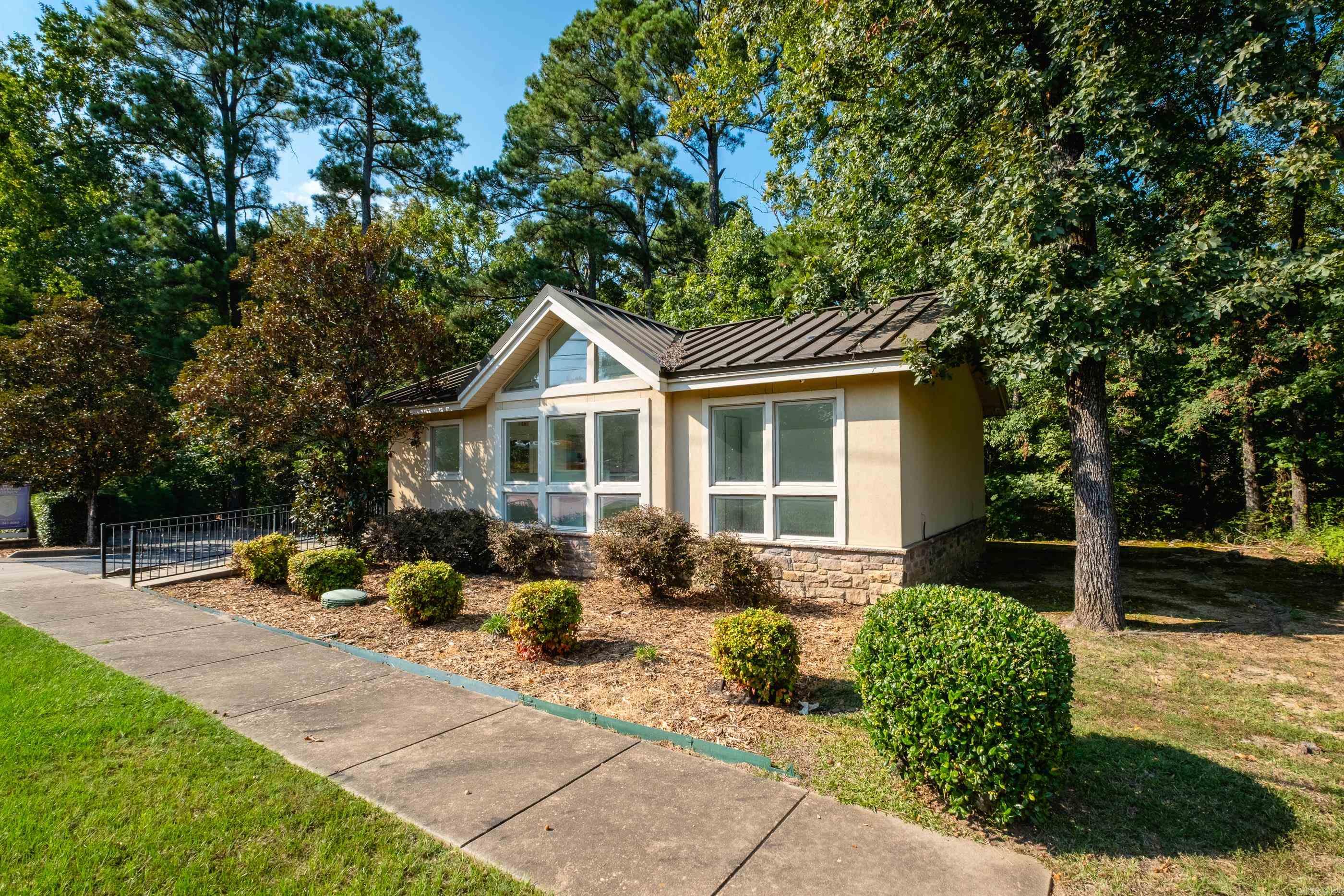 15800 Cantrell Road  Little Rock, AR