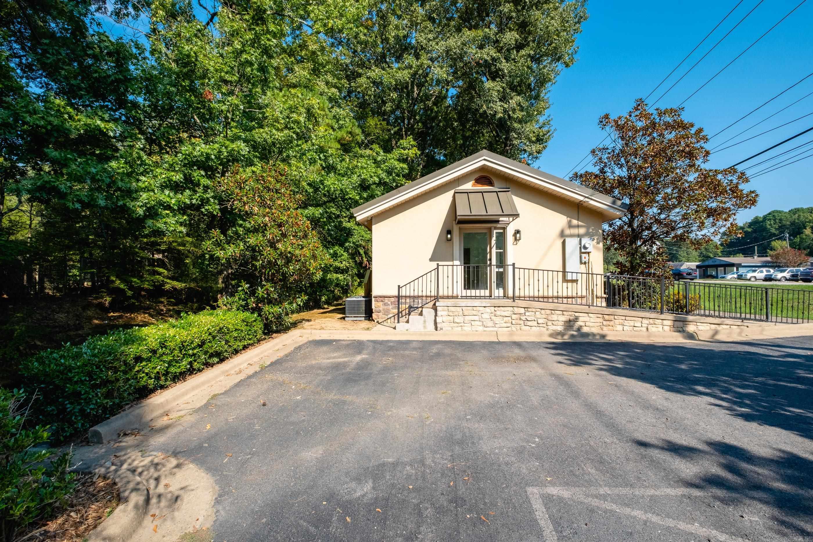 15800 Cantrell Road  Little Rock, AR