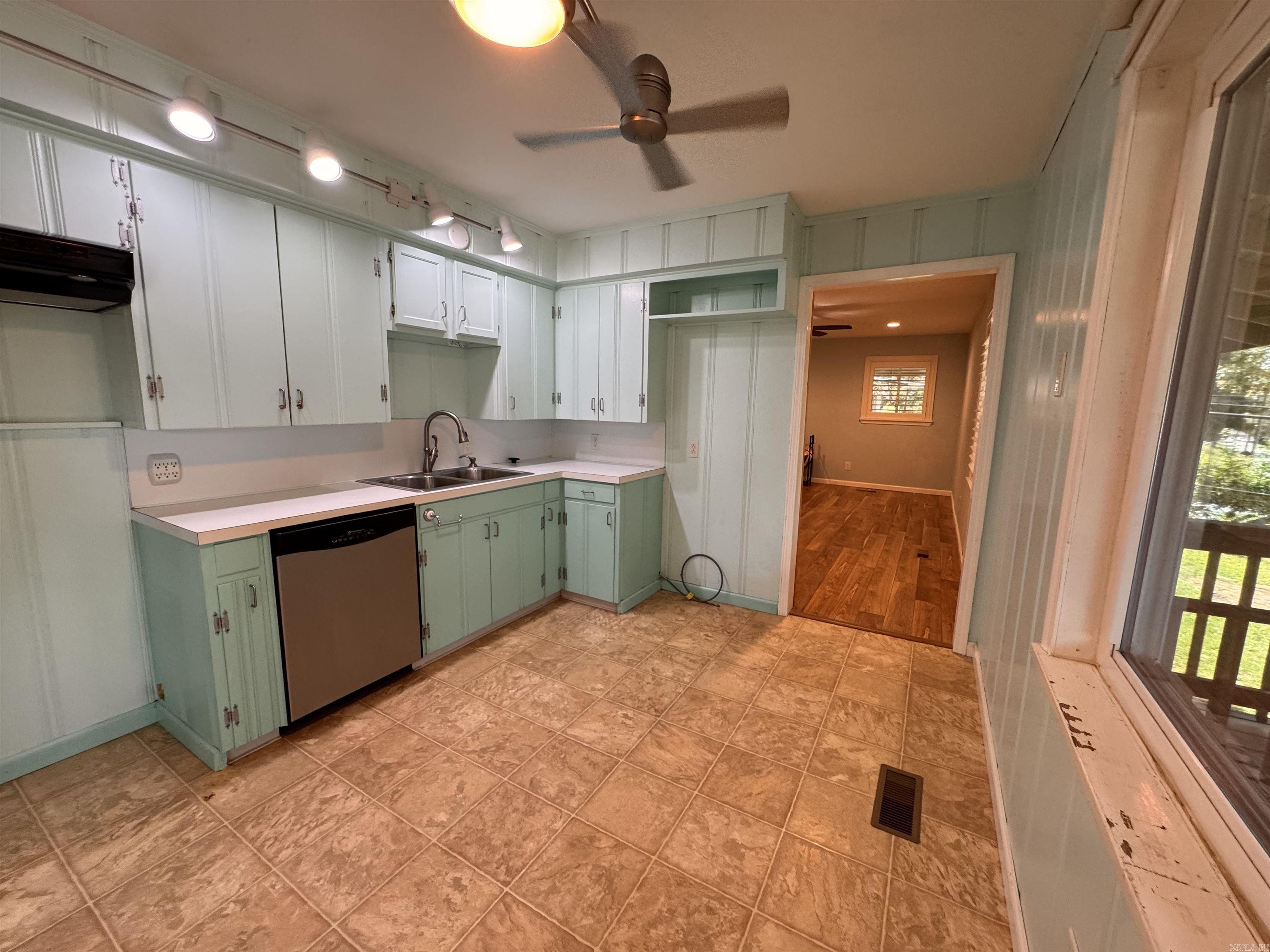 507 Lillian  Benton, AR
