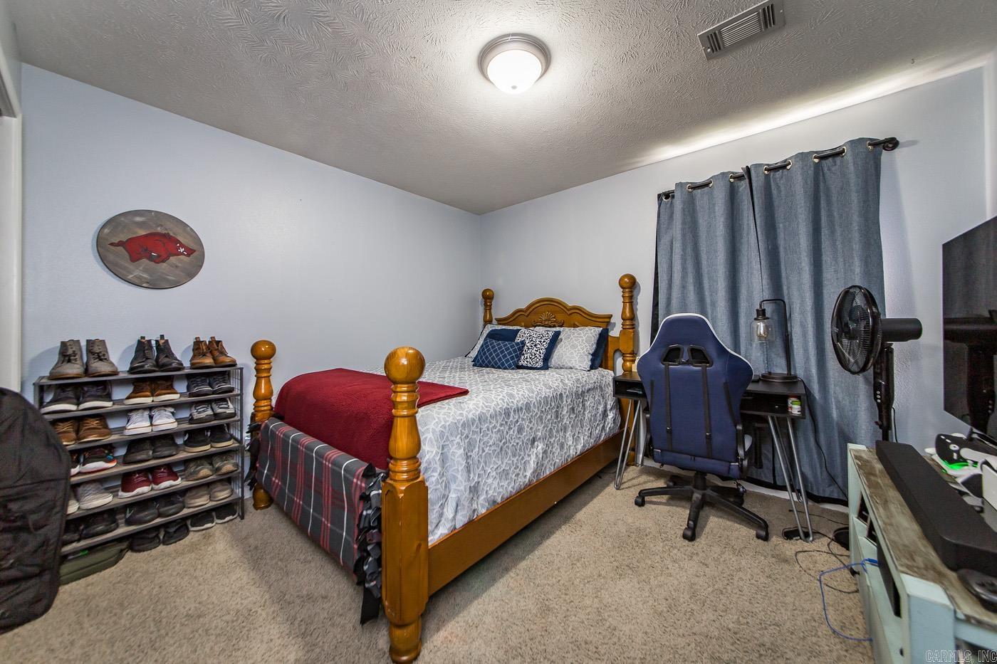 100 E Lauren  Searcy, AR