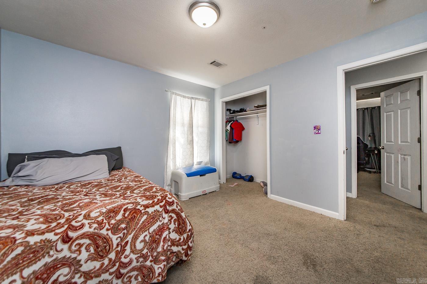 100 E Lauren  Searcy, AR