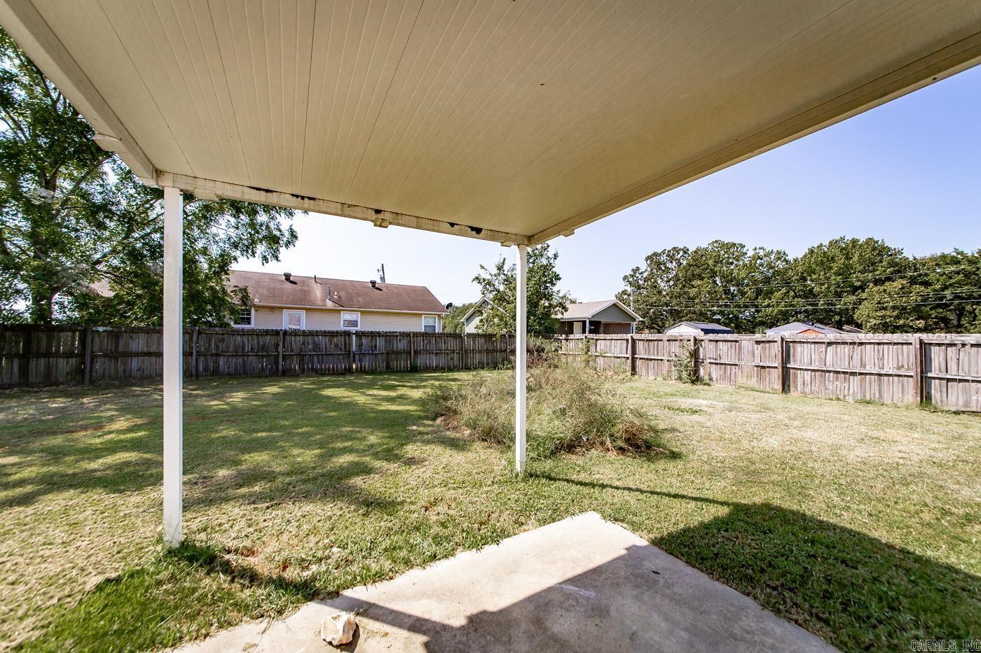 100 E Lauren  Searcy, AR