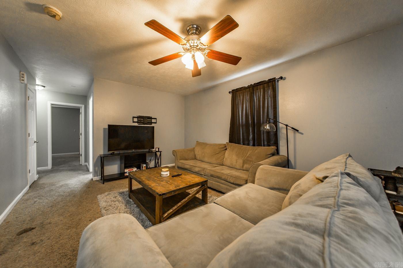 100 E Lauren  Searcy, AR