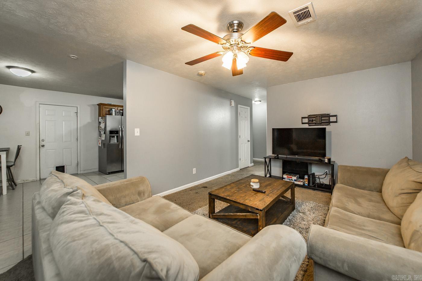 100 E Lauren  Searcy, AR
