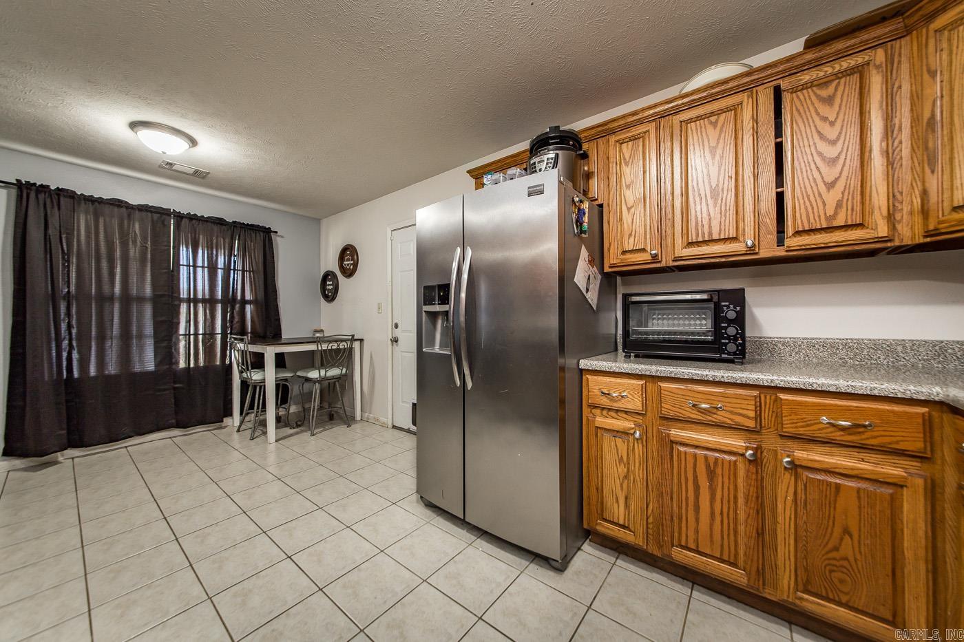 100 E Lauren  Searcy, AR