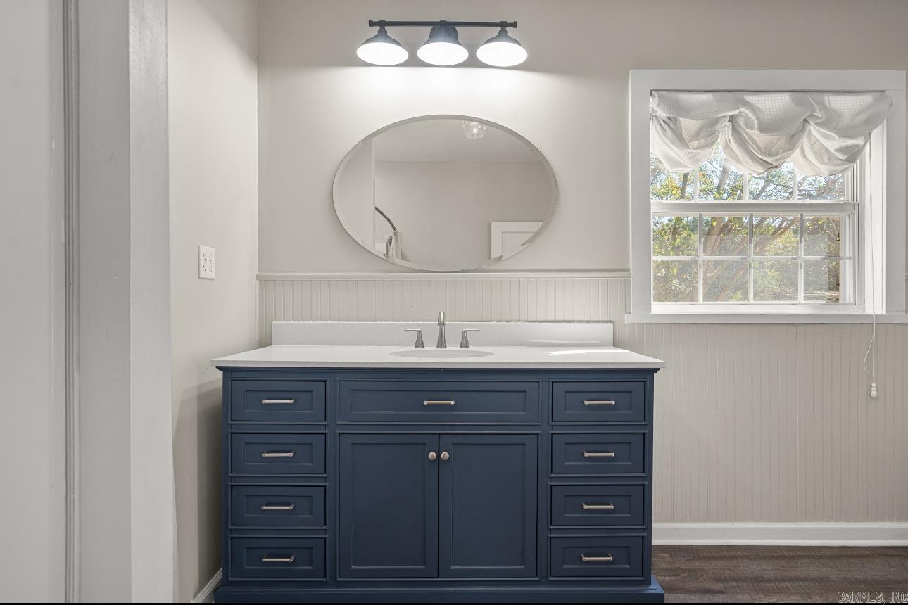 1420 Bradley 8 Rd N  Warren, AR