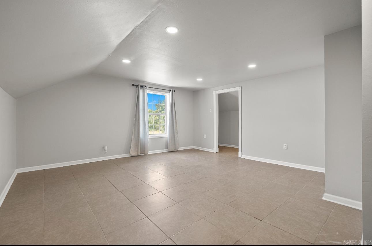 1420 Bradley 8 Rd N  Warren, AR