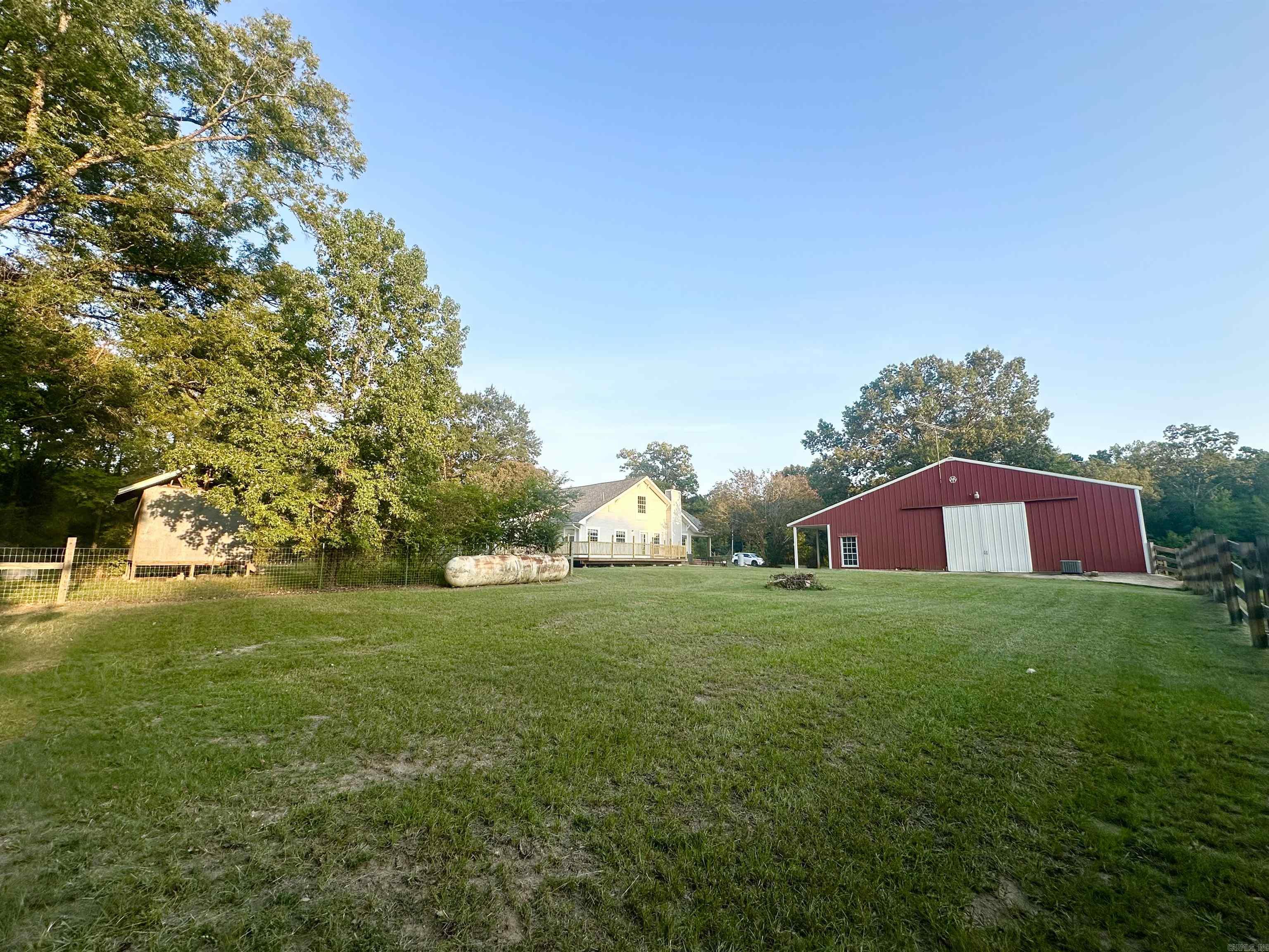 1420 Bradley 8 Rd N  Warren, AR