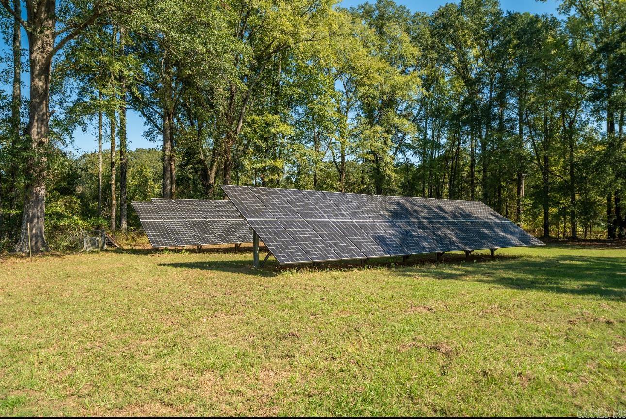 1420 Bradley 8 Rd N  Warren, AR