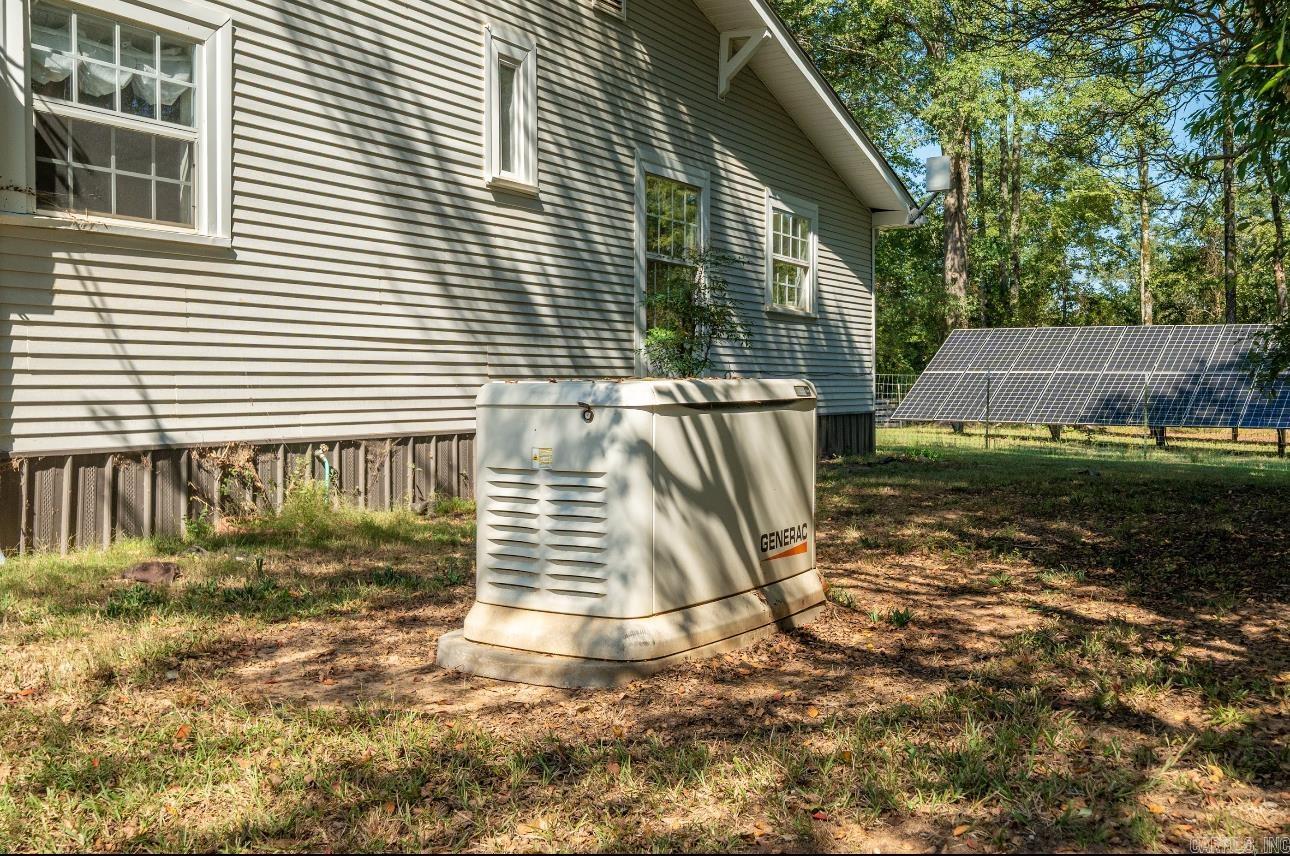 1420 Bradley 8 Rd N  Warren, AR