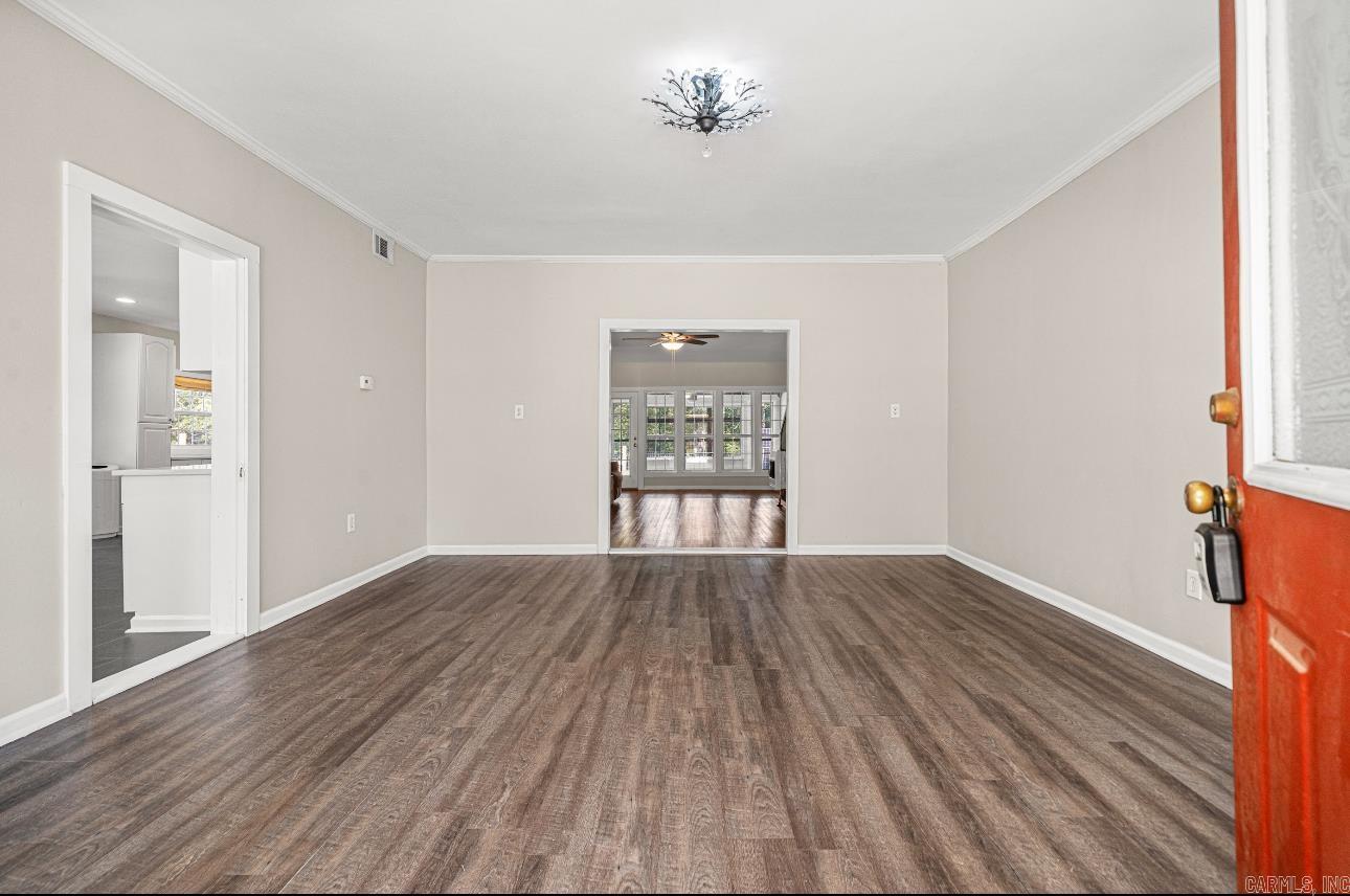 1420 Bradley 8 Rd N  Warren, AR