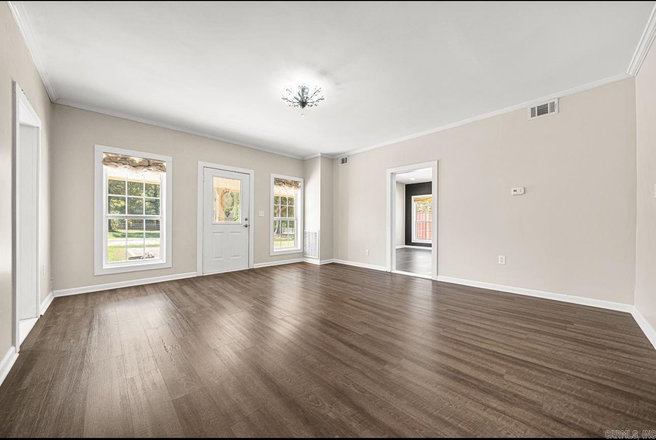 1420 Bradley 8 Rd N  Warren, AR