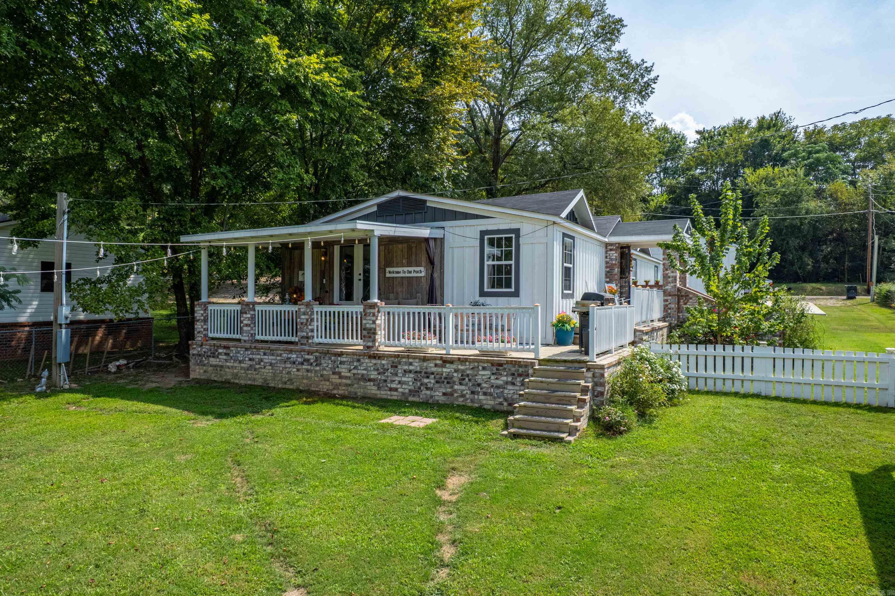 129 McClain  Hot Springs, AR