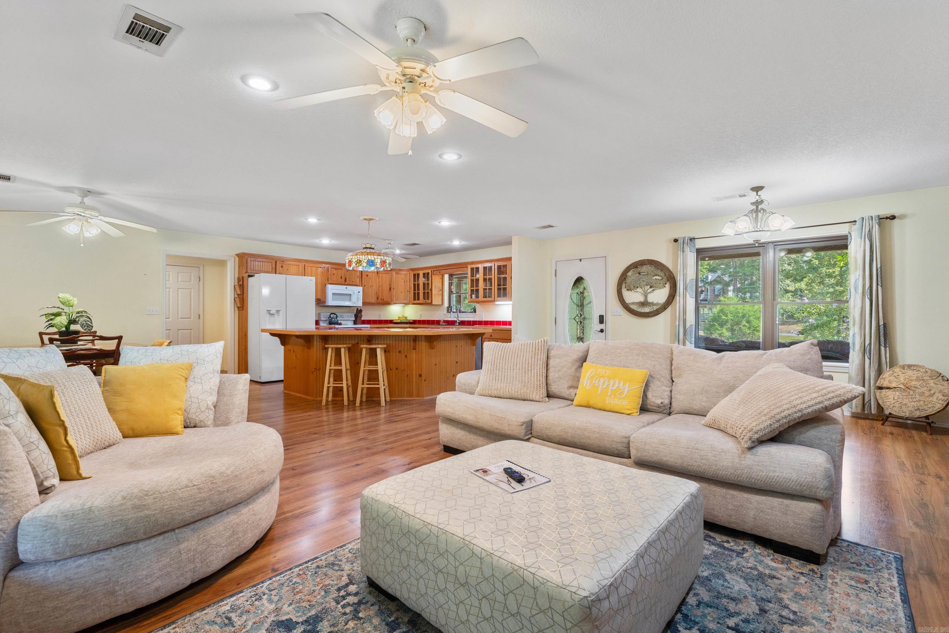 235 Wildflower Ct  Hot Springs, AR