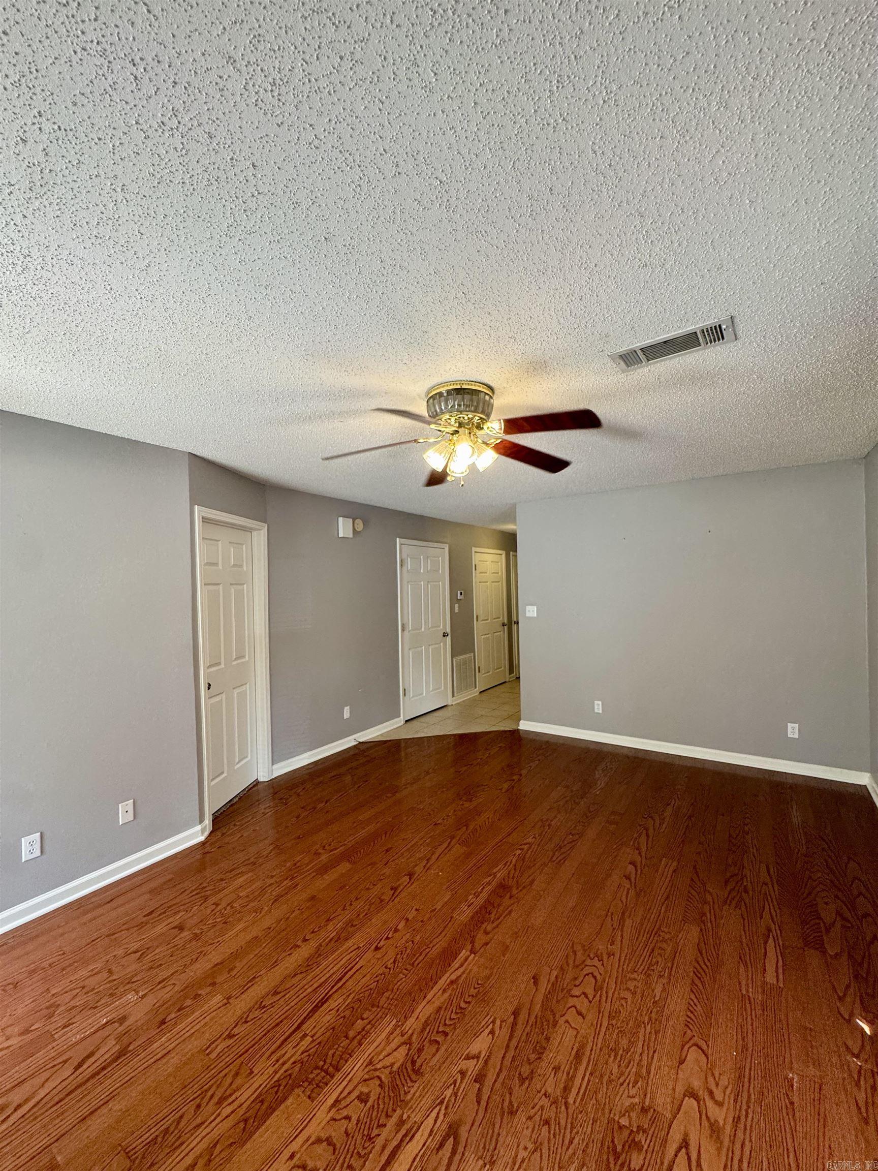 3505 E Lake  Pine Bluff, AR