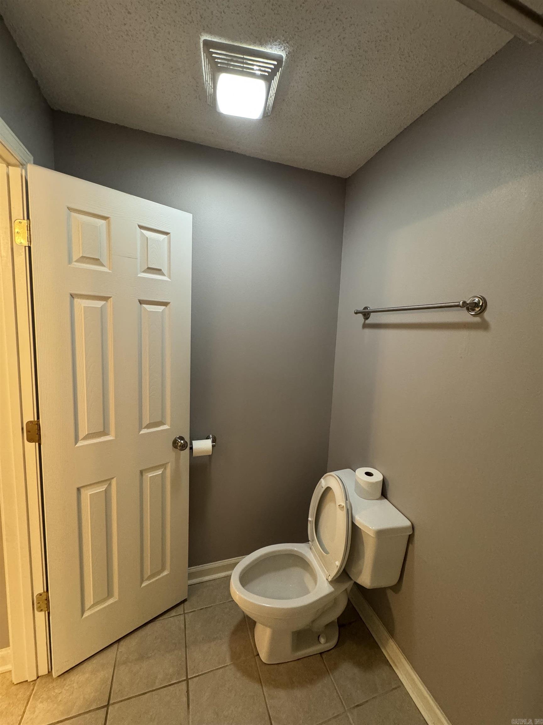 3505 E Lake  Pine Bluff, AR